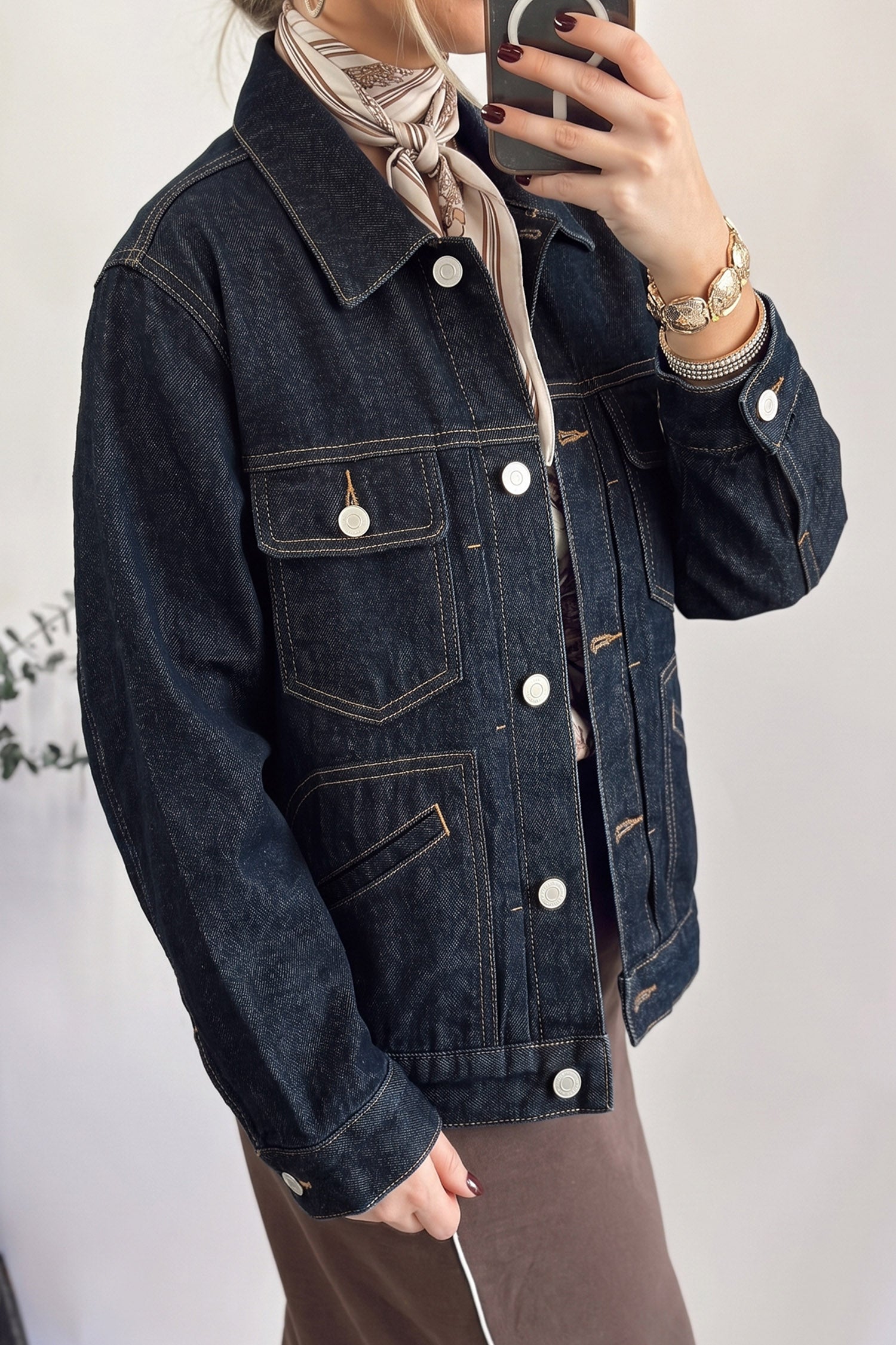 Navy Blue Contrast Stitched Detail Pocketed Vintage Denim Jacket