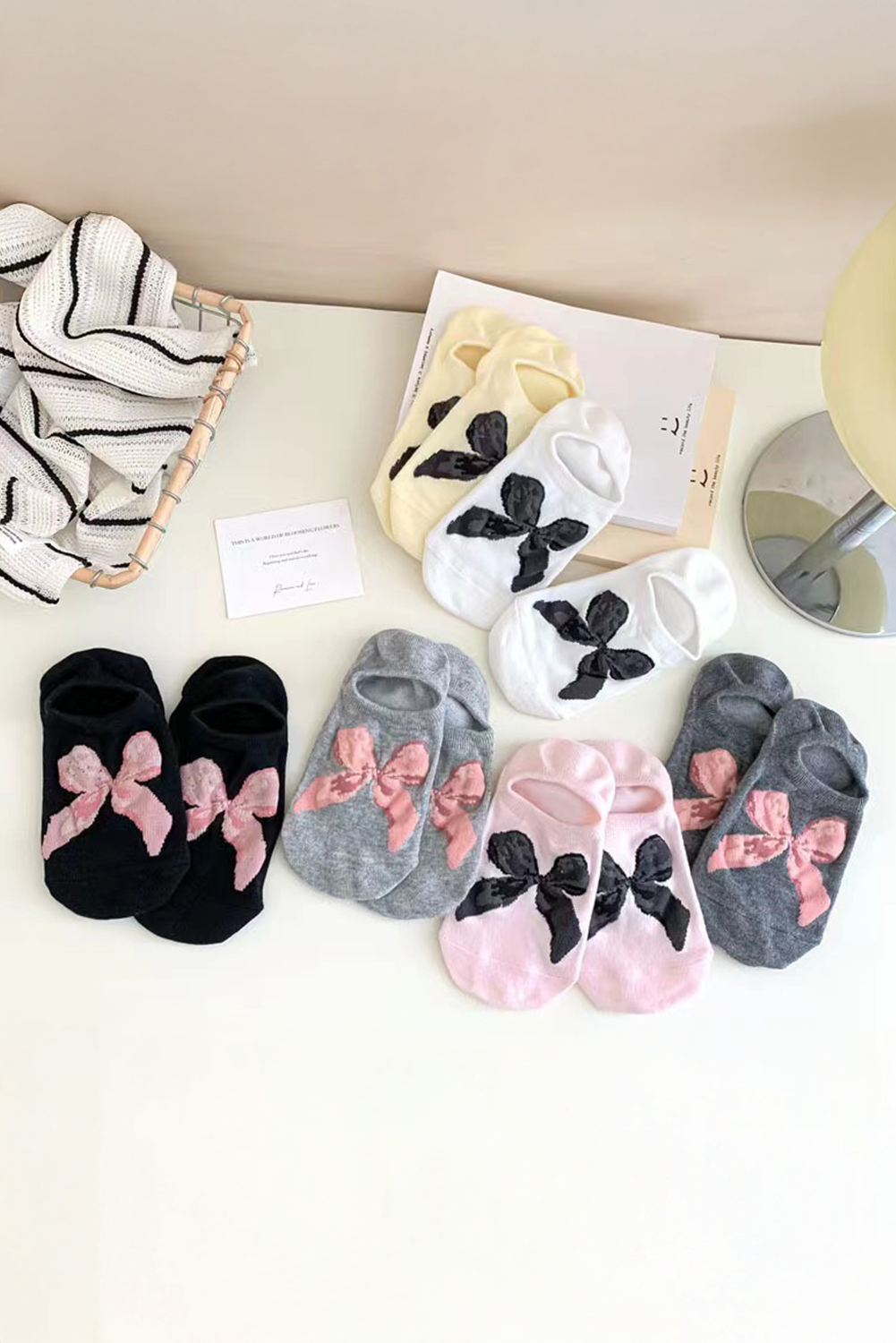 Pink Bow Knot Soft No Show Socks