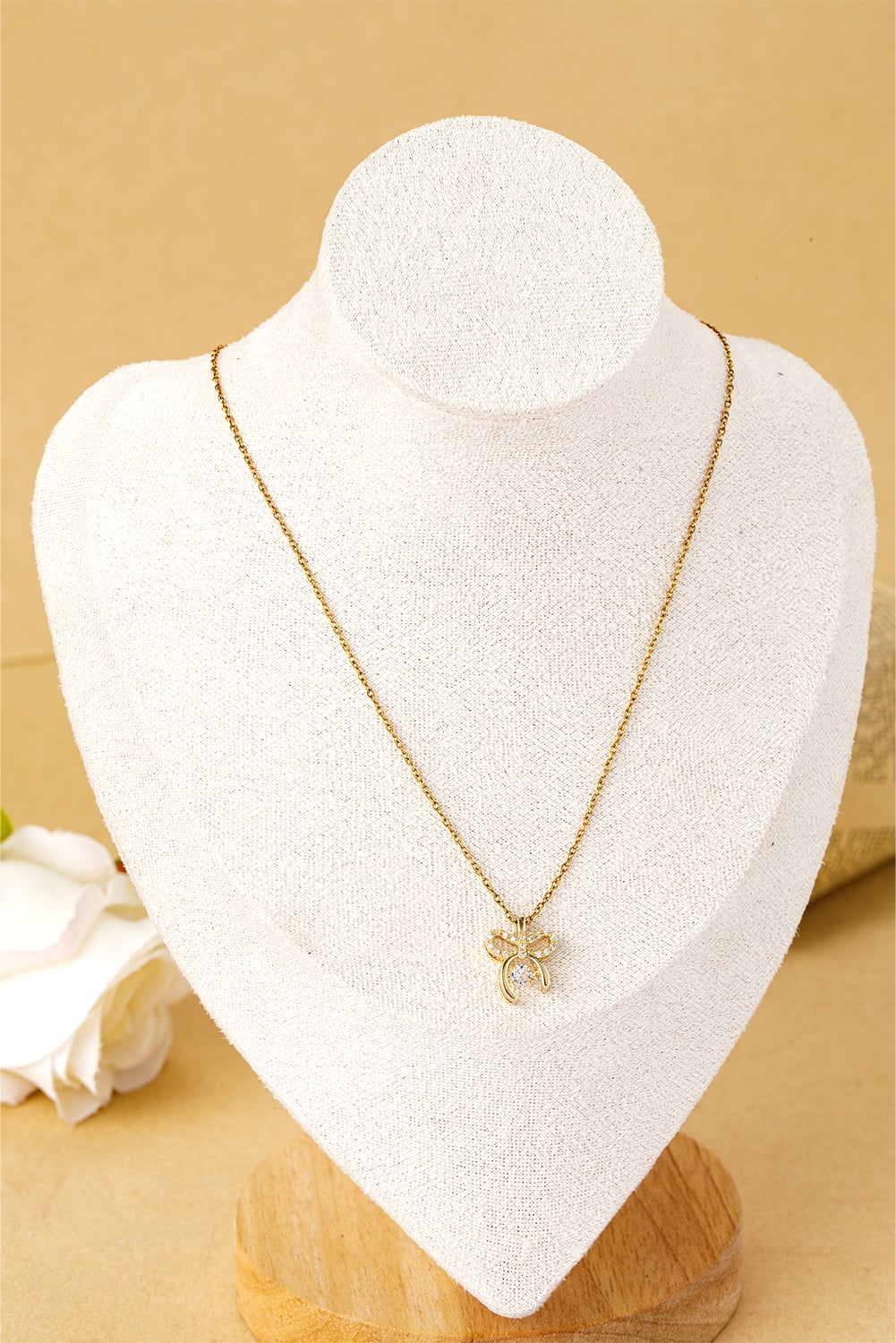 Gold Rhinestone Bow Knot Pendant Plated Alloy Necklace