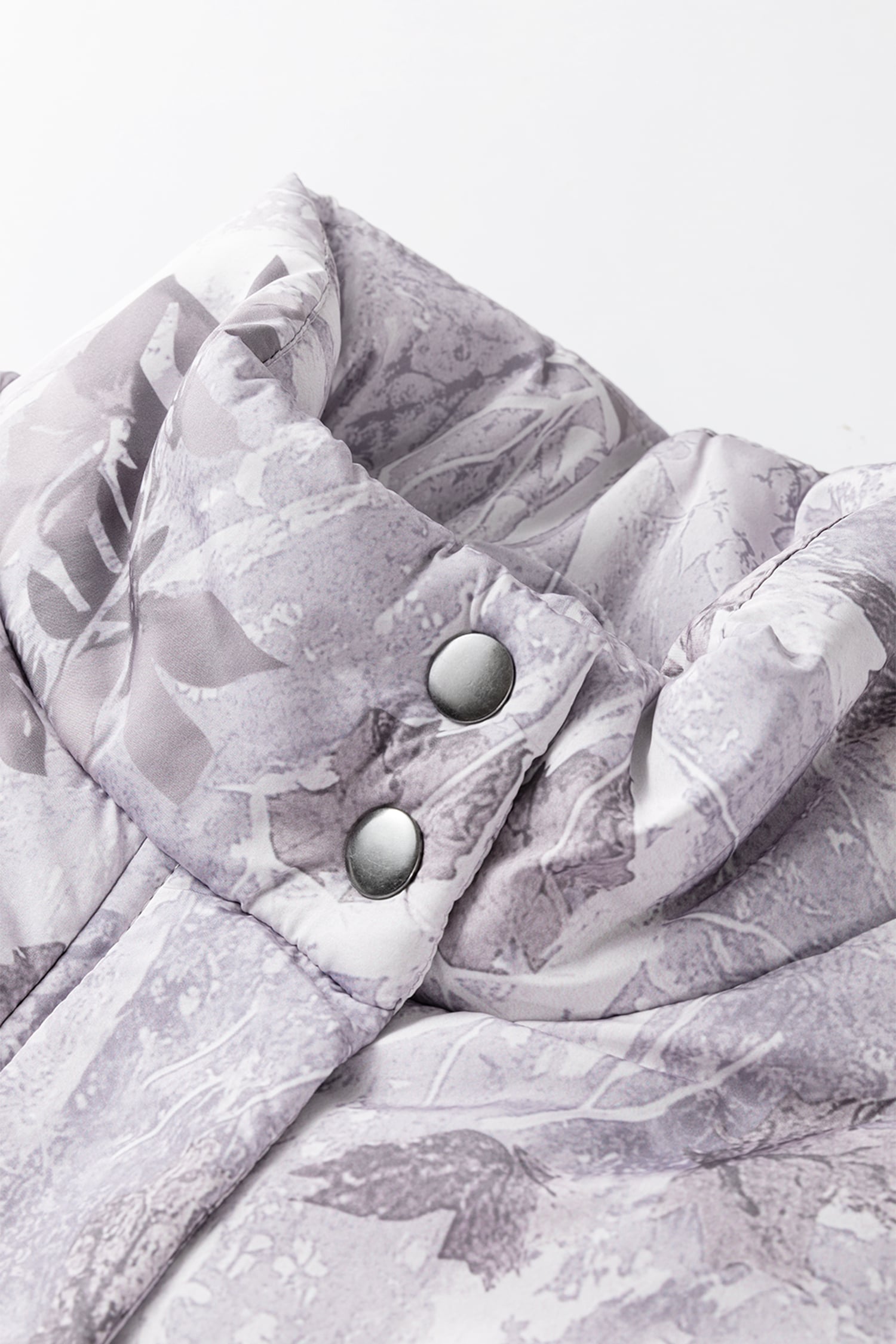 Gray Camo Leaf Print Winter Puffer Vest
