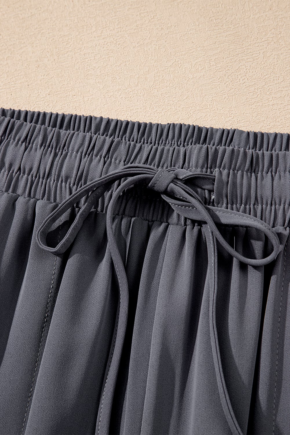 Gray Drawstring Elastic Waistband Pocketed Cropped Jogger Pants