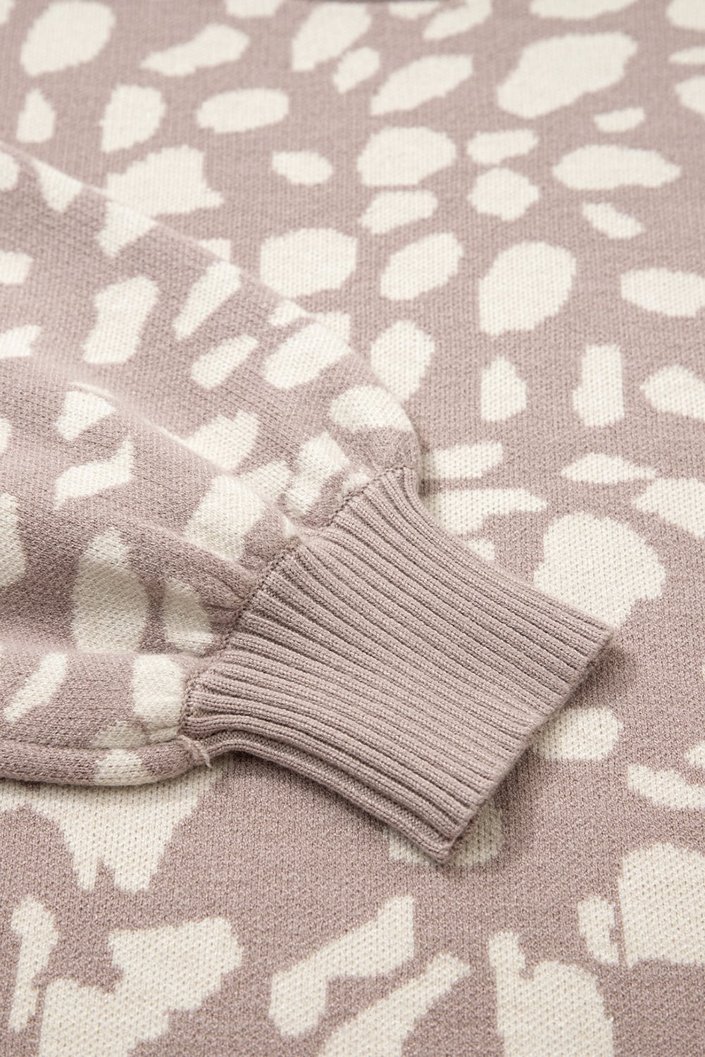 Gray Leopard Spots Pattern Ribbed Trim Drop Shoulder Sweater