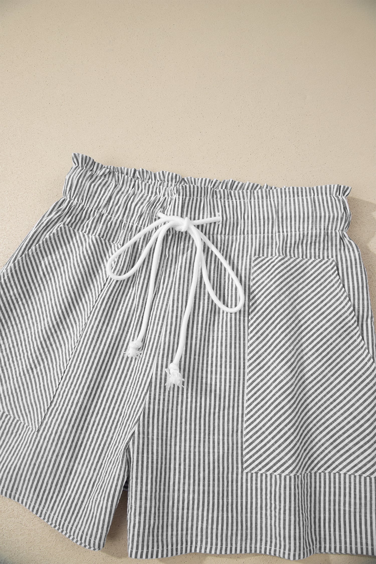 Gray Stripe Lace-up Elastic Waist Casual Pocketed Shorts