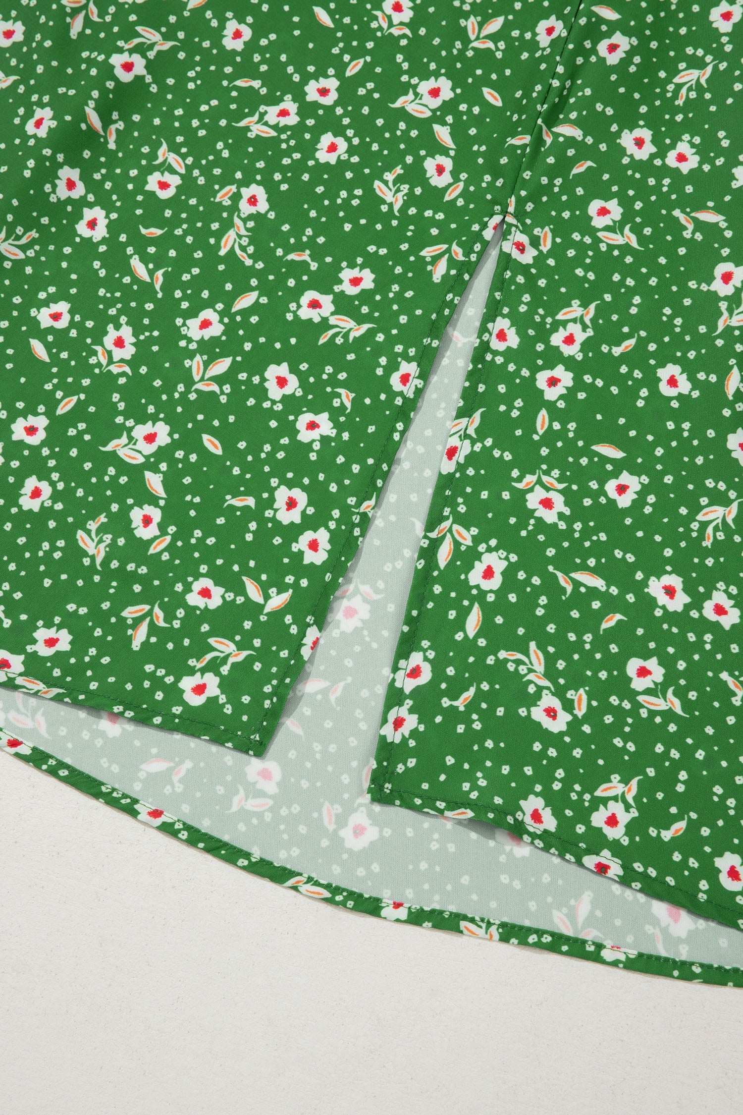 Green Abstract Print Embroidered Trim V Neck Drawstring High Waist Loose Vacation Dress