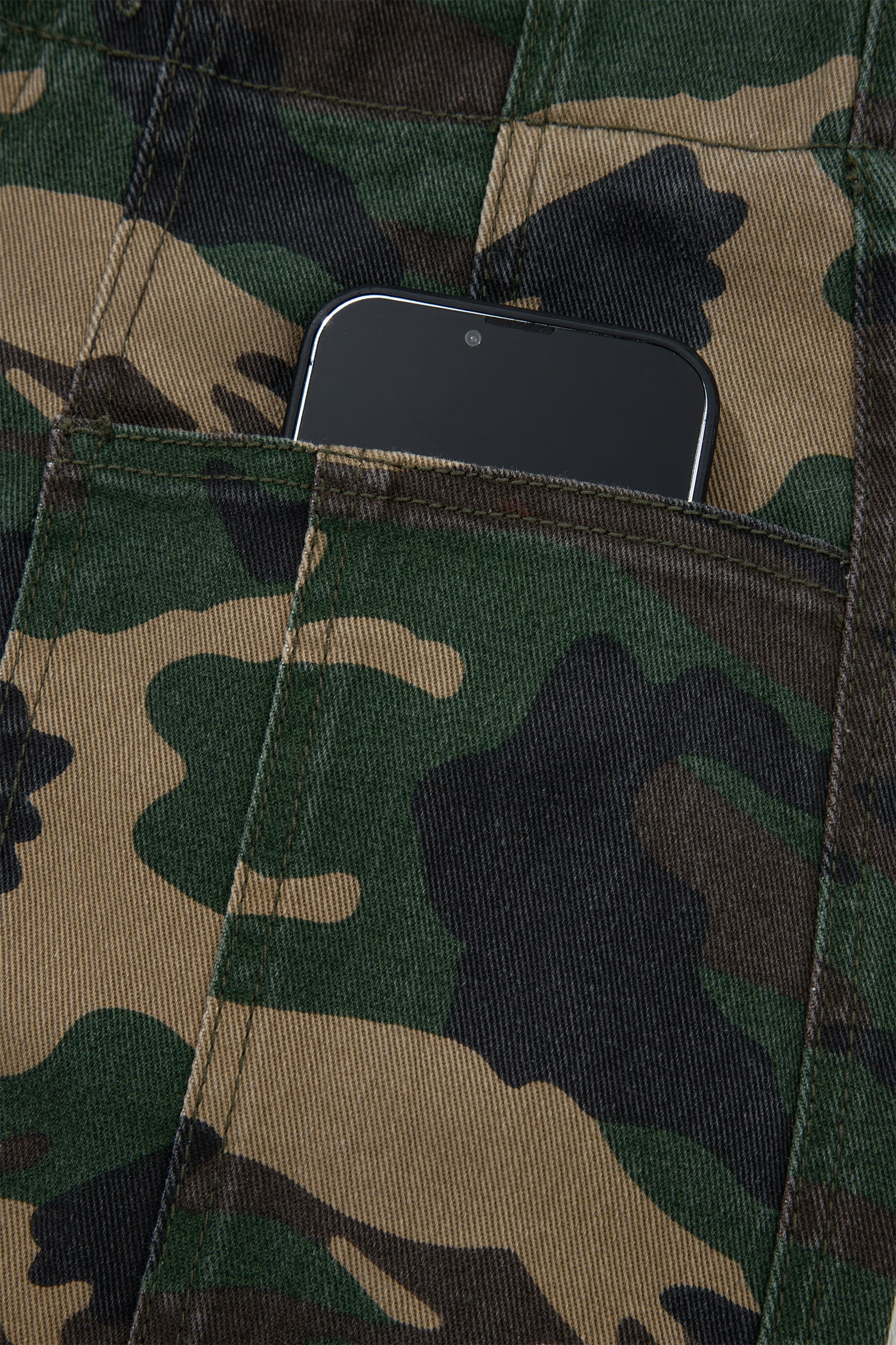 Green Camouflage Print Drawstring Patch Pocket Ankle Length Jeans