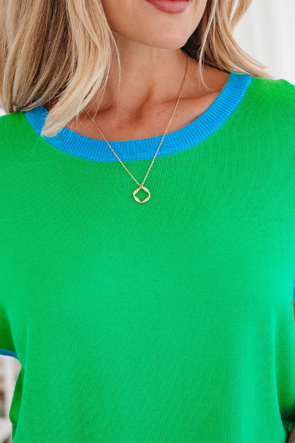 Green Contrast Trim Round Neck Short Sleeve Loose Knit Sweater