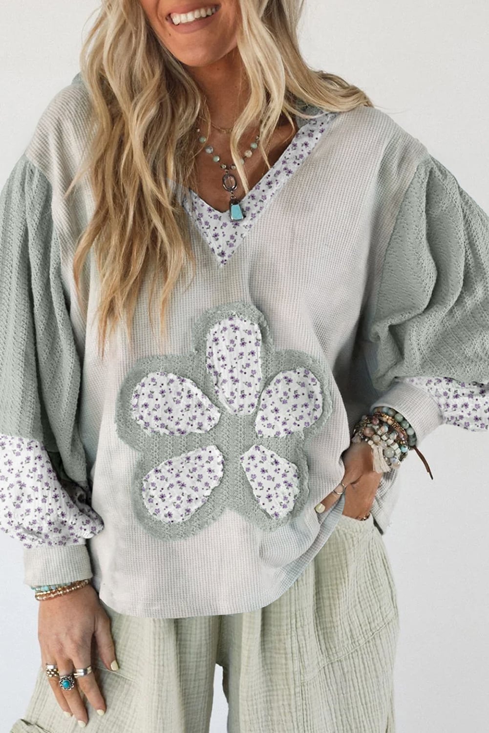 Green Floral Patched Waffle Textured Colorblock V Neck Casual Hooded Top