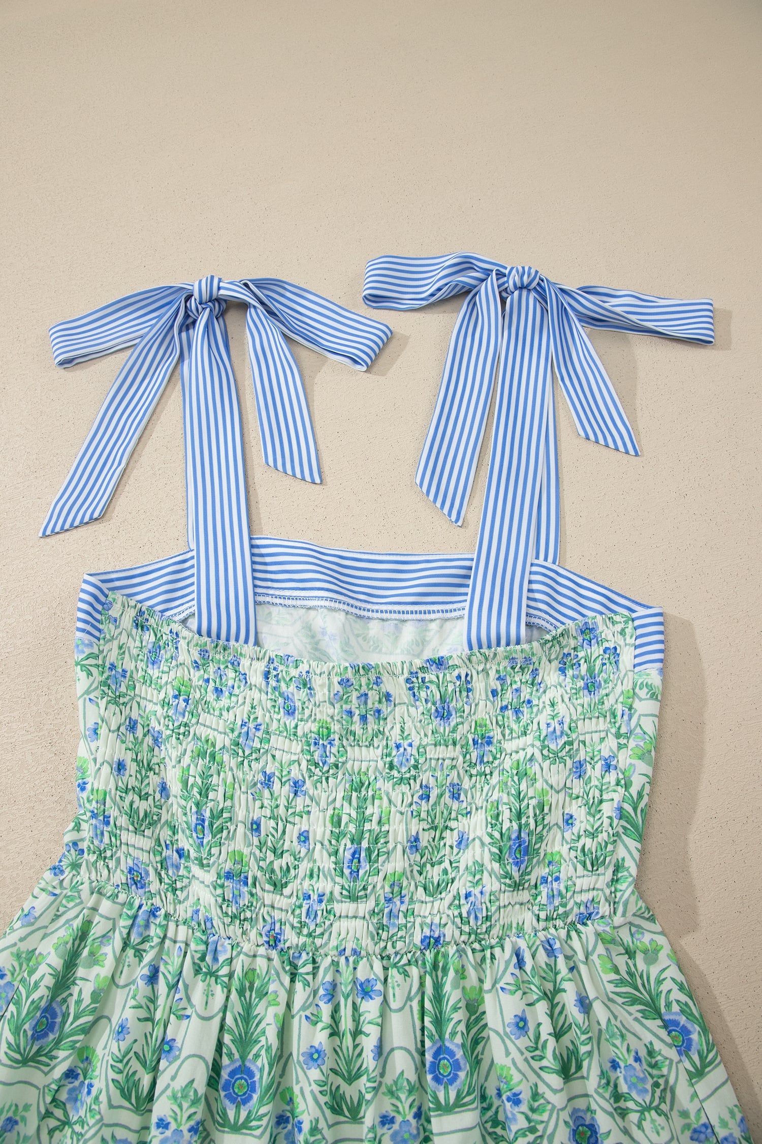 Green Geometric Floral Print Striped Patchwork Detail Sleeveless Dress（Runs Small ）