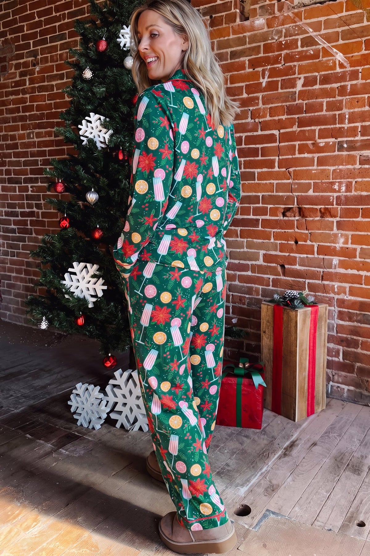 Green Holiday Print Pocket Detail Long Sleeve Collar Lounge Set