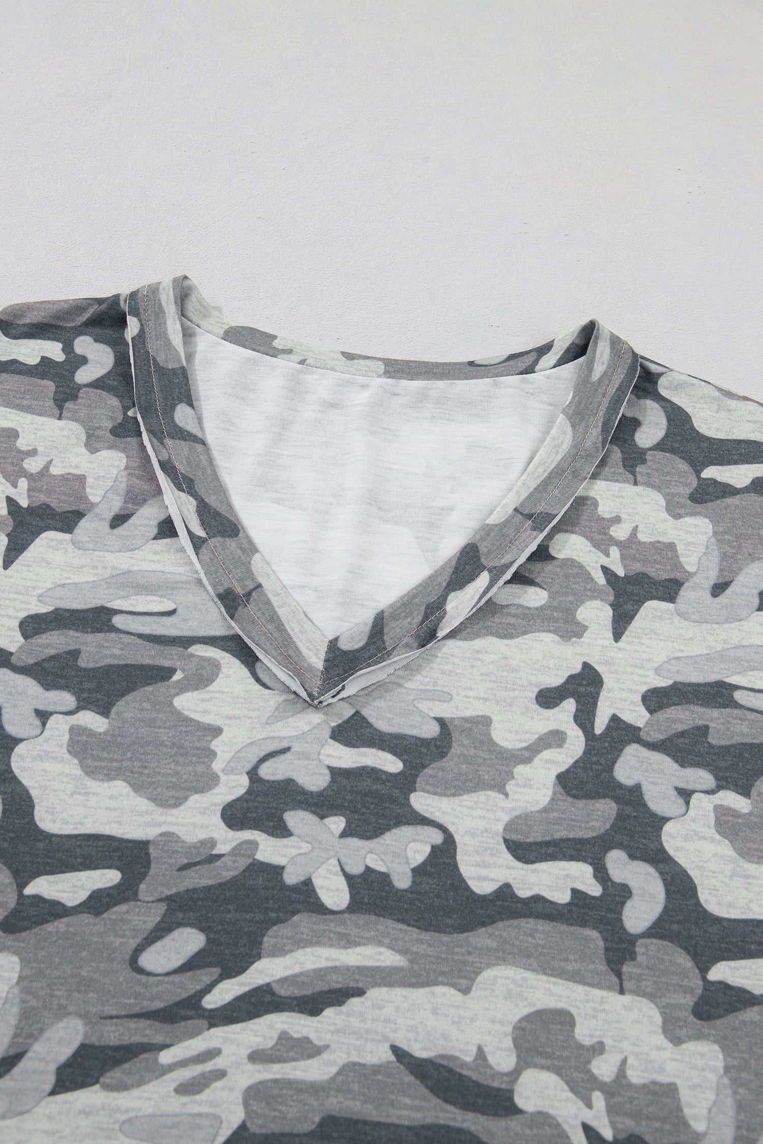 Green Retro Camouflage Print Raw Edge V Neck Tee