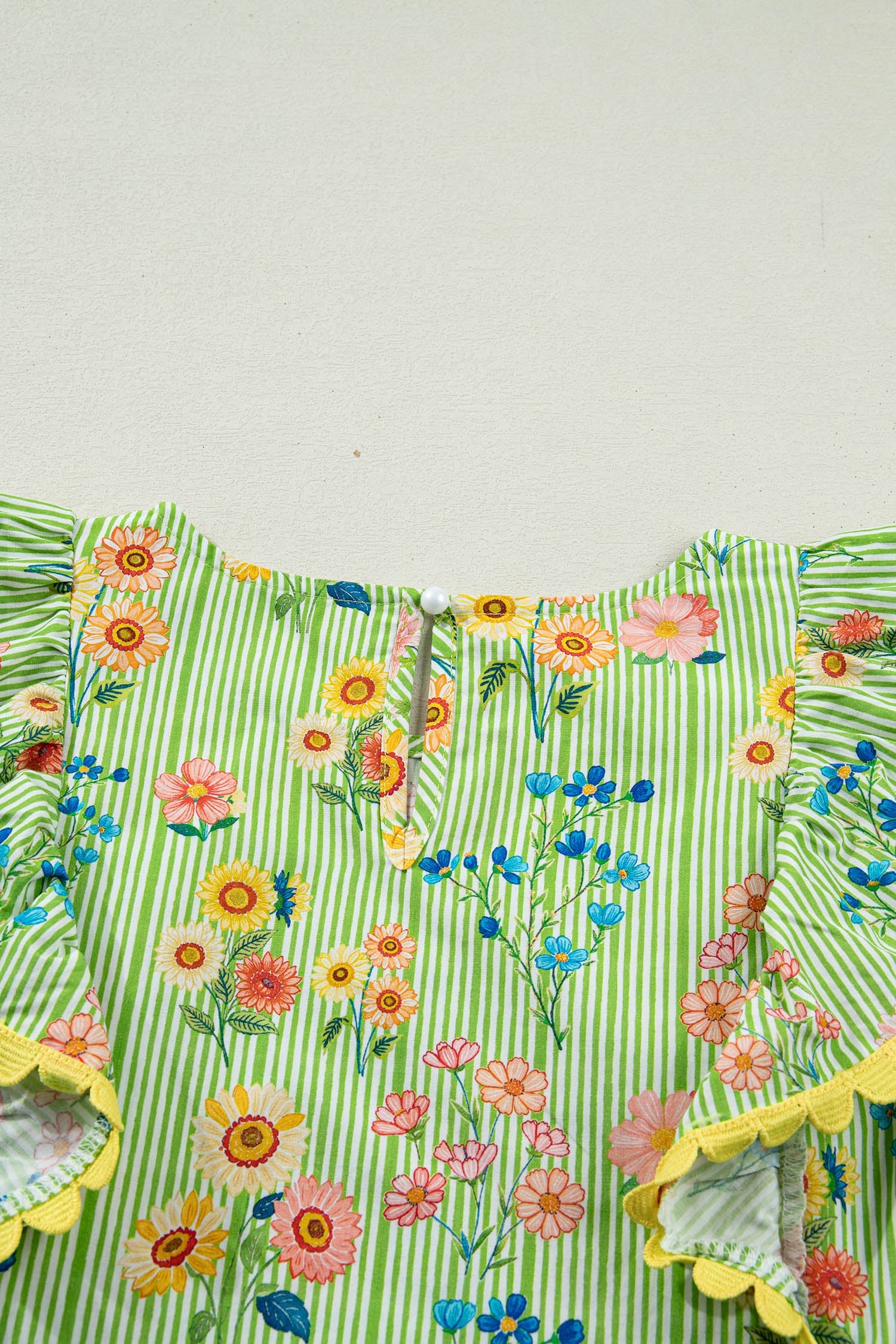 Green Stripe Floral Printed Scalloped Detail Ruffle Short Sleeve Blouse