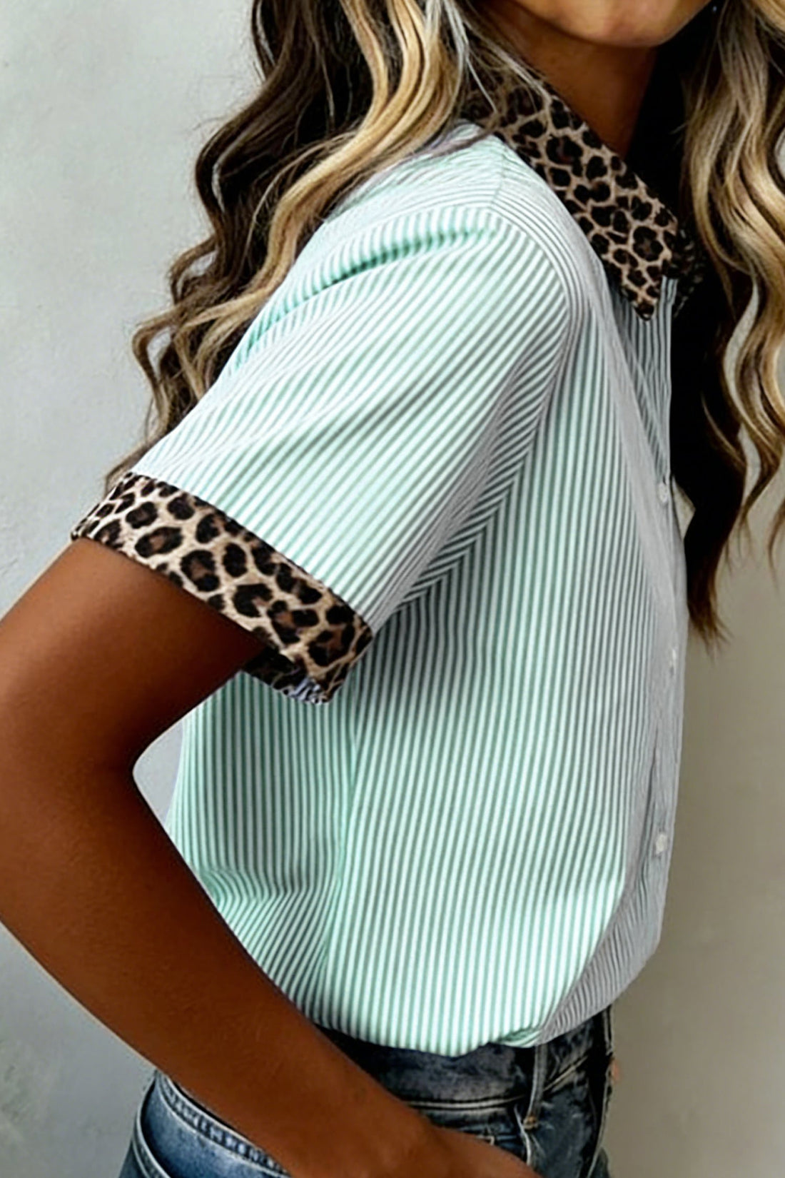 Green Stripe Leopard Contrast Collar Short Sleeve Shirt