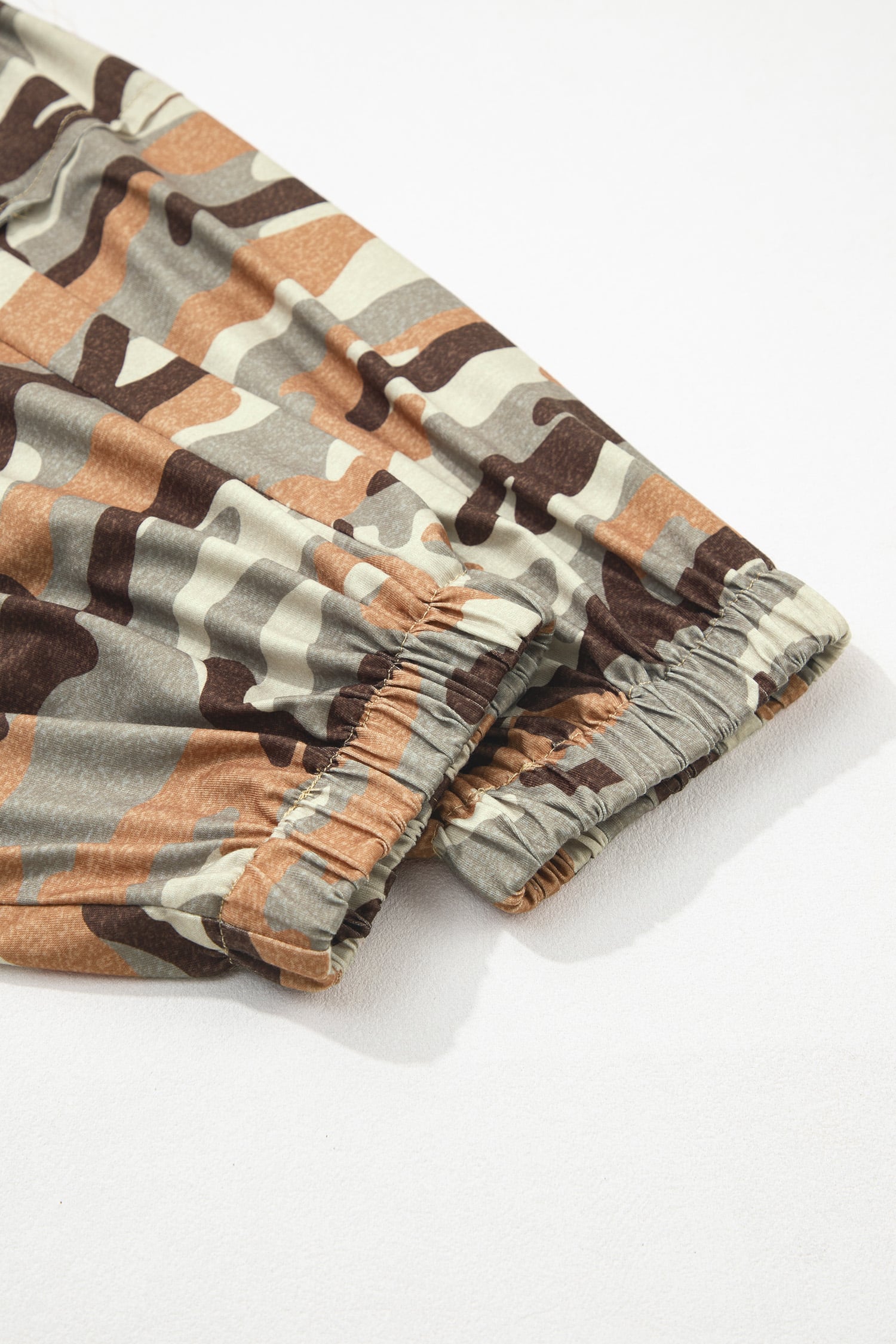 Green Camouflage Printed Drawstring Elastic Waist Jogger Pants
