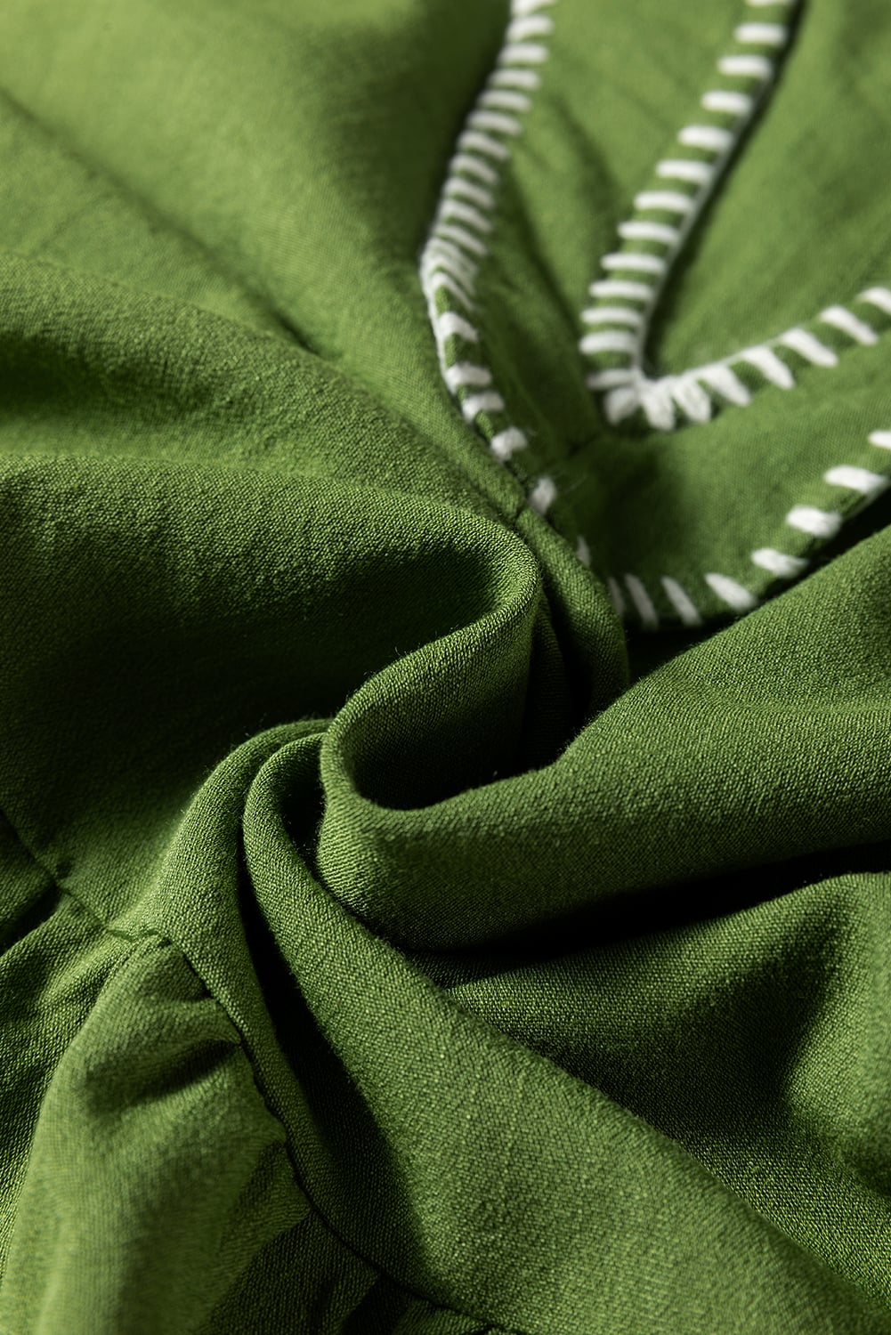Jungle Green Contrast Stitched V Neck 3/4 Sleeve Tiered Mini Dress