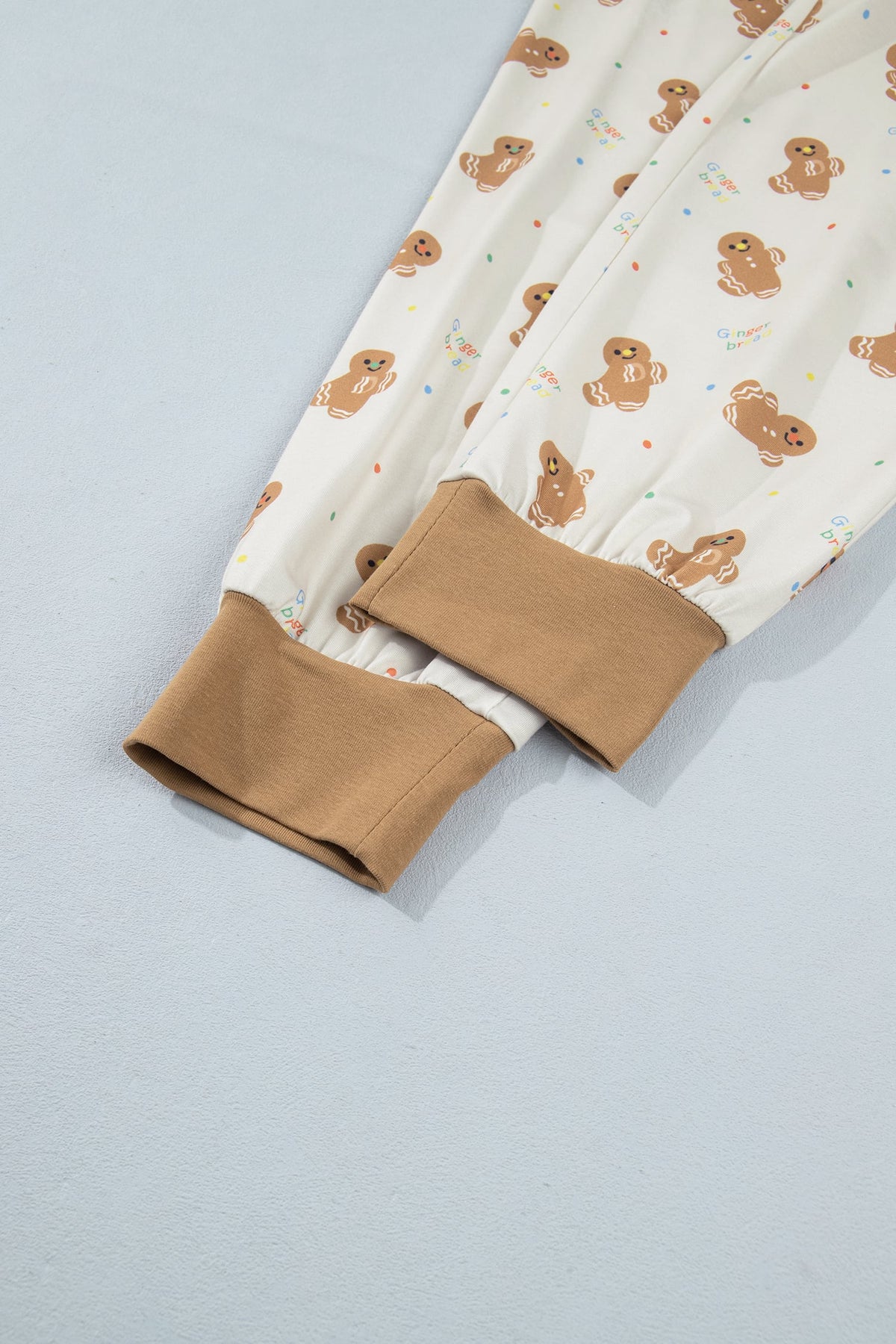 Khaki Abstract Gingerbread Print Colorblock Long Sleeve Two Piece Lounge Set
