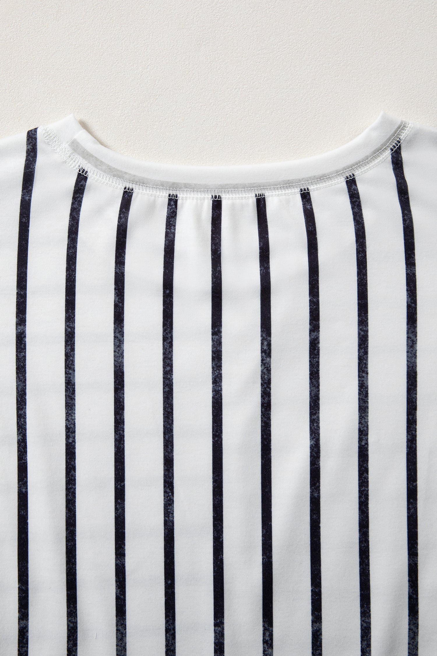 Khaki Stripe Colorblock 3/4 Sleeve Loose T Shirt