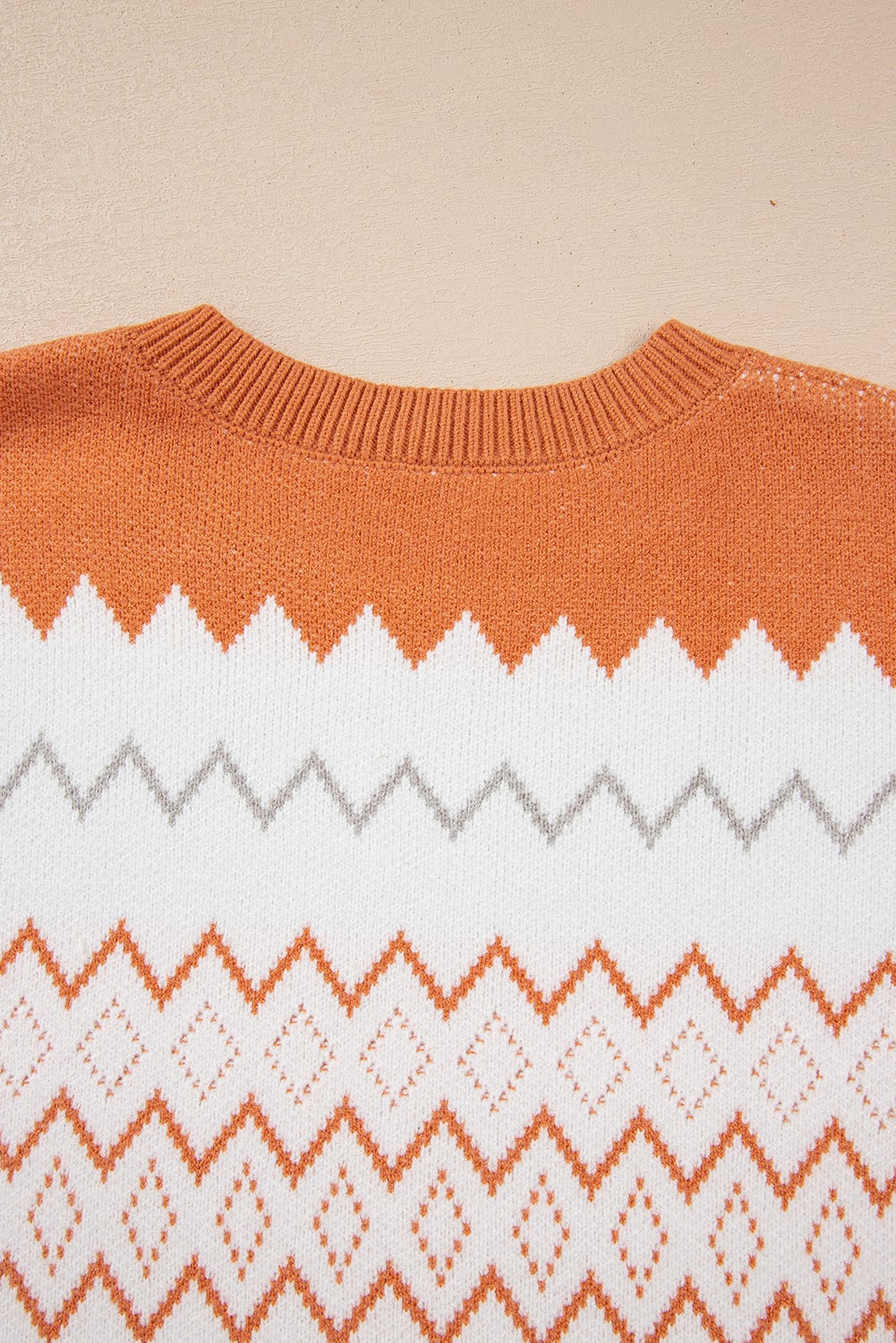 Khaki Zigzag Geometric Pattern Knitted Pullover Sweater