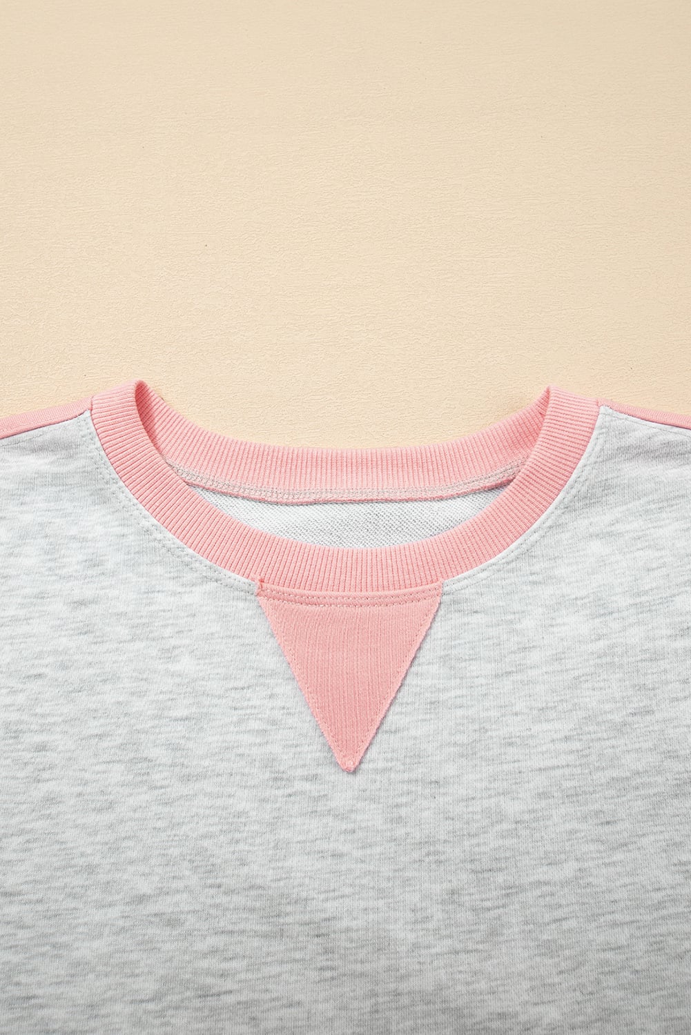 Light Grey Color Block Raw Hem Pullover and Casual Shorts Set