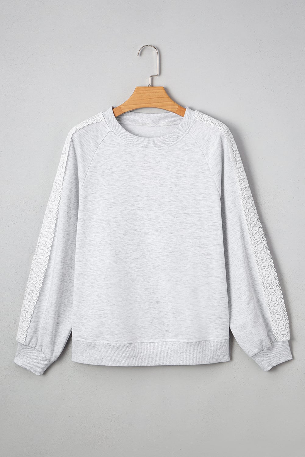 Light Grey Lace Patchwork Raglan Sleeve Crew Neck Sweatshirt