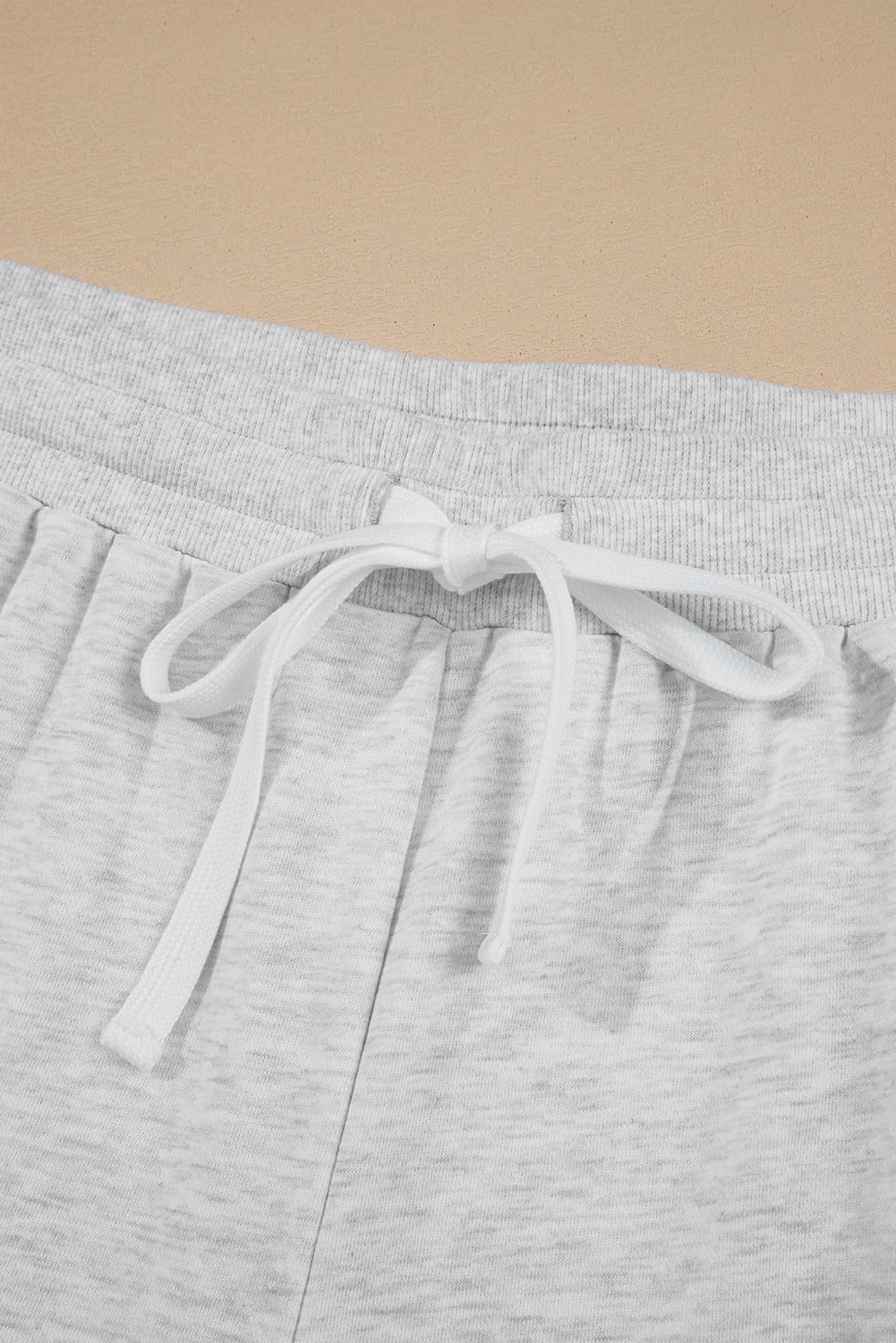 Light Grey Uneven Hem Colorblock Pullover Casual Shorts Plus Size 2pcs Outfit