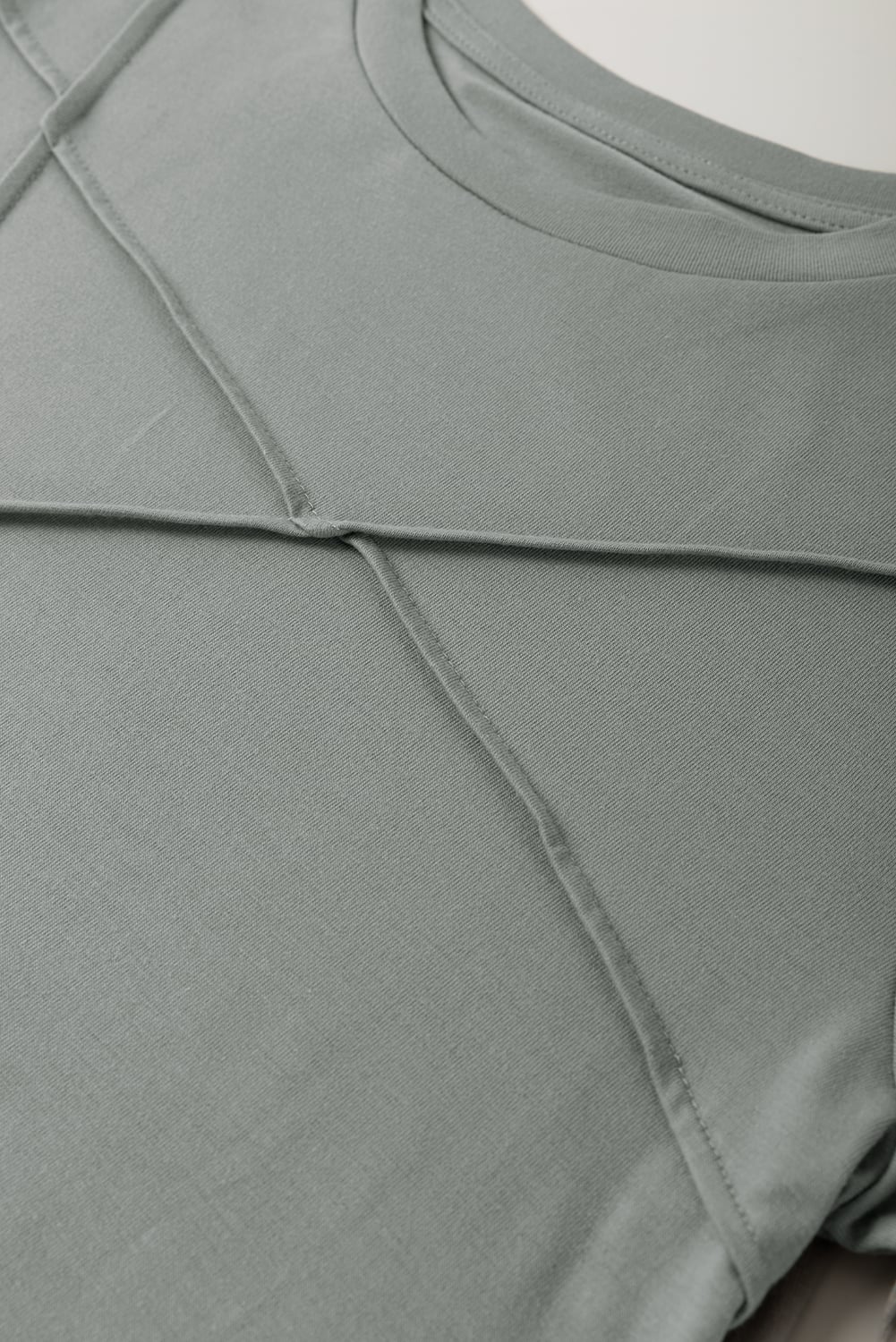 Medium Grey Solid Color Toothpick Stripe Round Neck T Shirt
