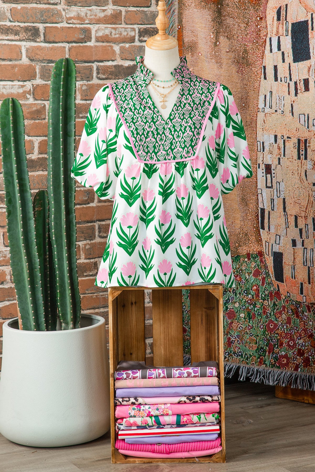 Multicolour Floral Print Puff Sleeve Contrast Bordered V Neck Blouse