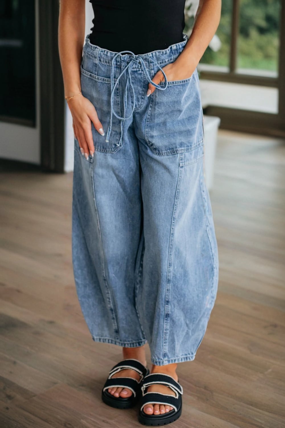 Myosotis Large Patch Pocket Drawstring Paperbag Waist Barrel Jeans