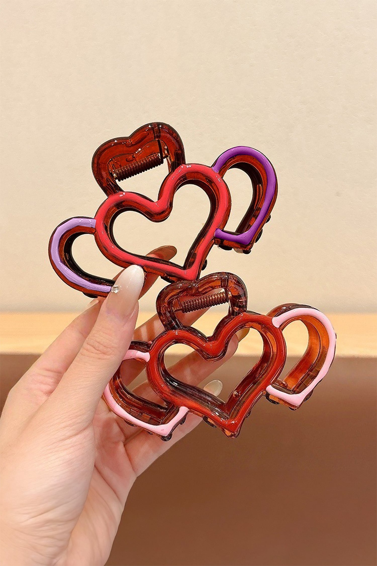 Orchid Petal Hollowed Heart Design Color Contrasted Acrylic Hair Claw Clip