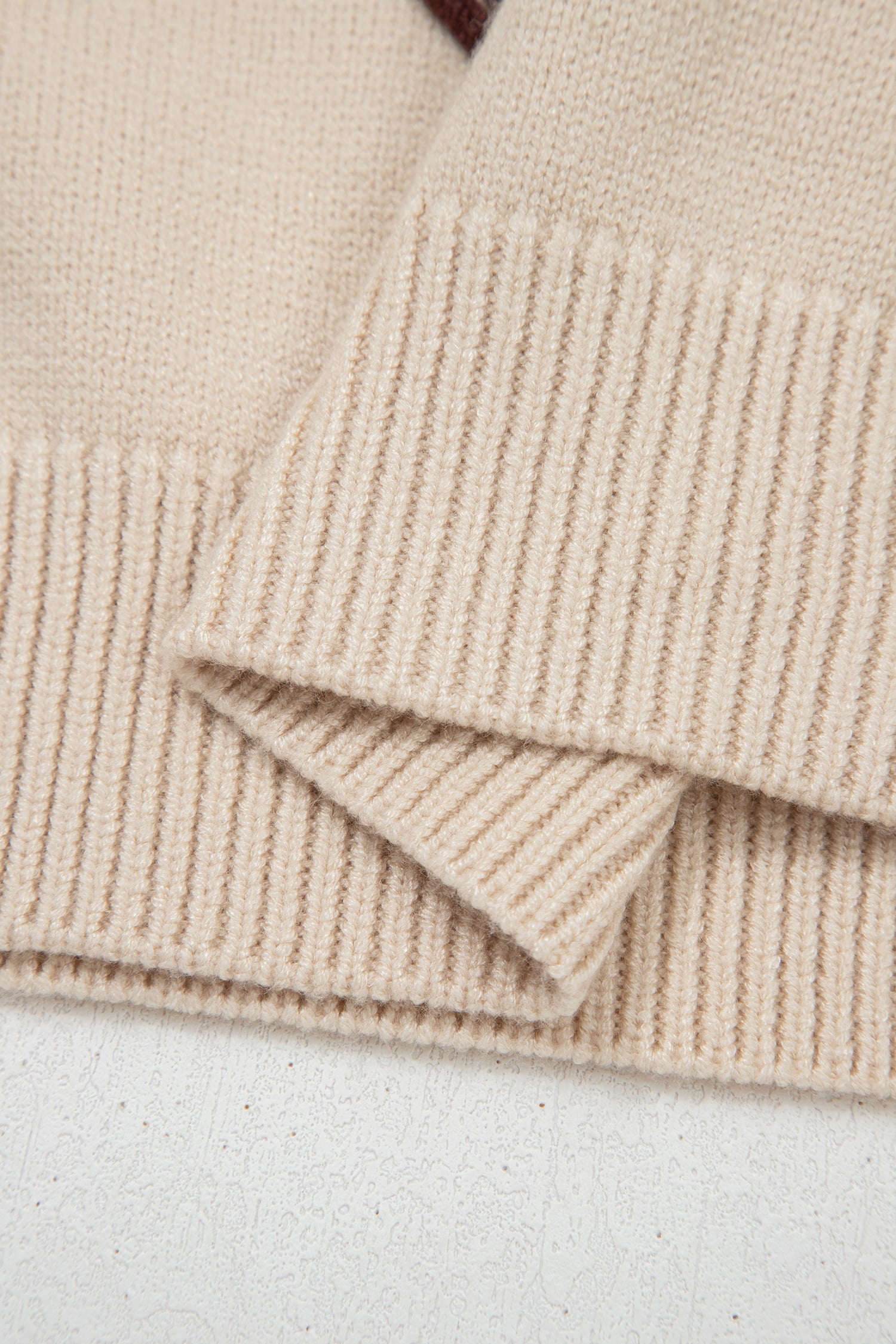 Parchment Corded Horseshoes Ribbed Trim Mock Neck Short Sleeve Sweater