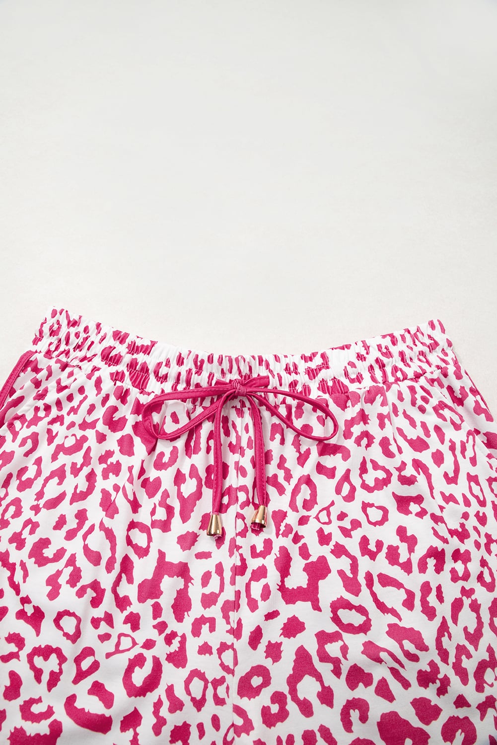 Pink Leopard Elastic Waistband Lace up Contrast Trim Casual Shorts