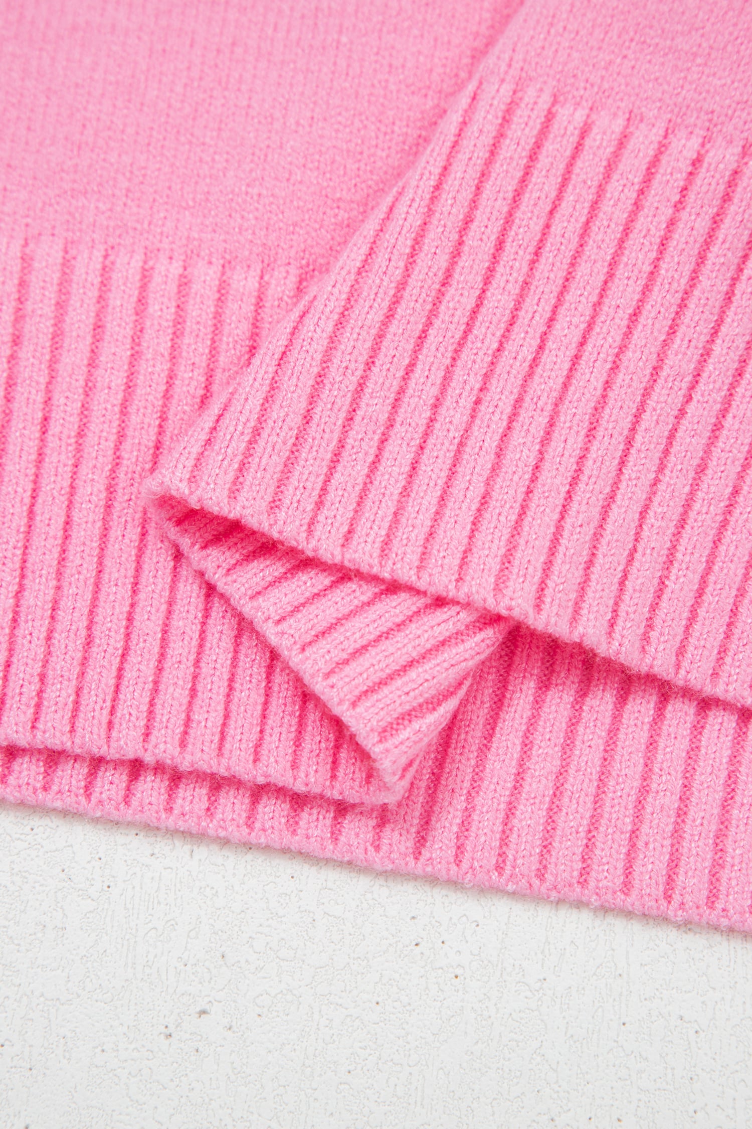Pink Valentine Heart Graphic Cropped Short Sleeve Sweater