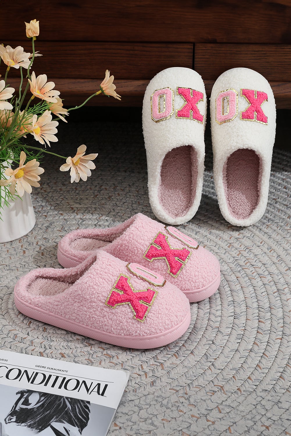 Pink XO XO Glitter Trim Letter Patched Plush House Slippers