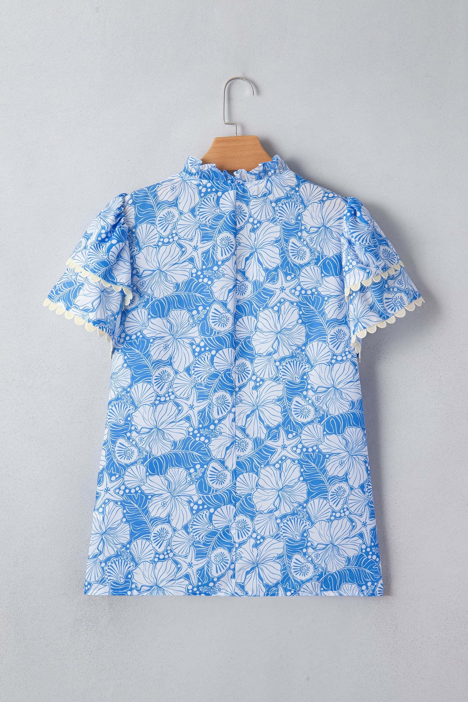 Sky Blue Oceanic Floral Print Scalloped Trim V Neck Short Sleeve Blouse