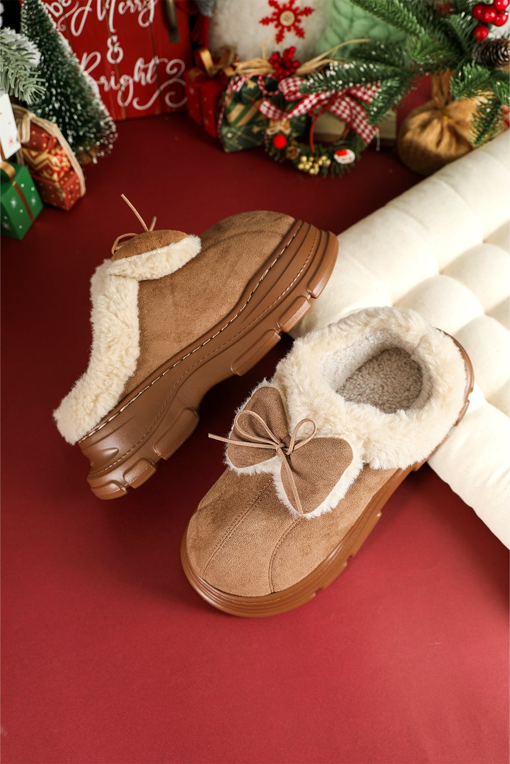Straw Yellow Cozy Faux Fur Lined Bow Decor Clog Slippers
