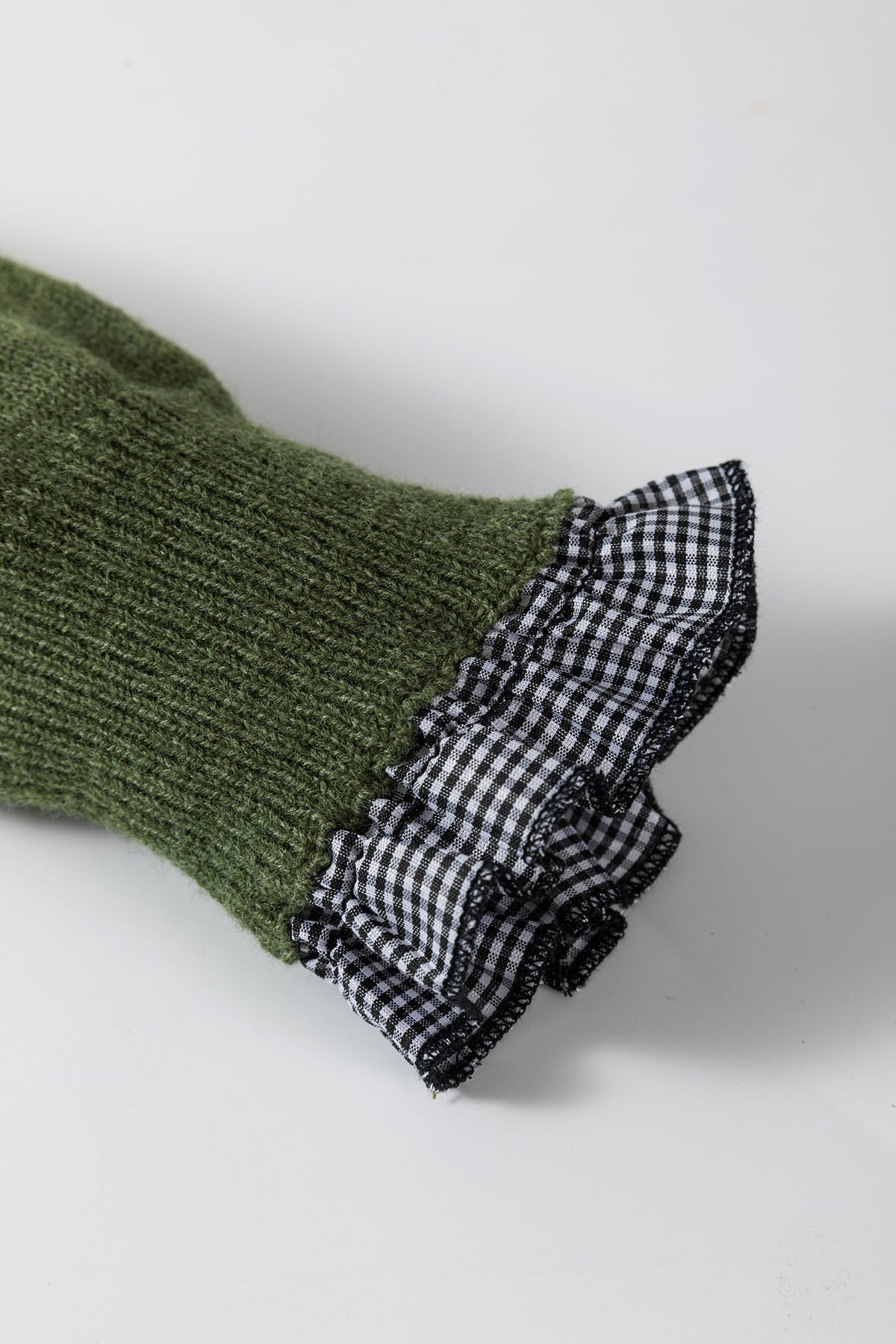 Vineyard Green Contrast Plaid Ruffle Trim Pullover Sweater
