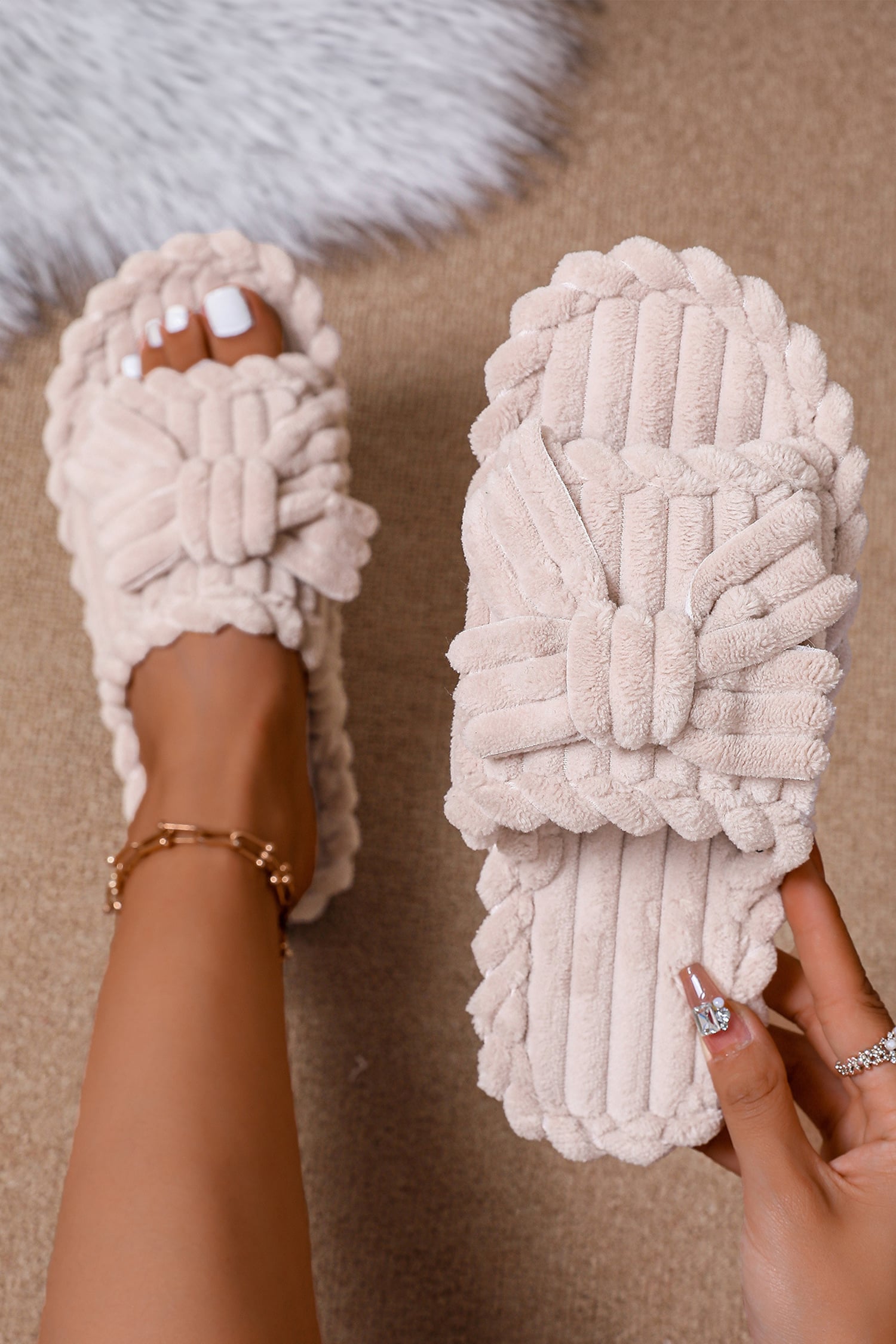 White Bow Knot Decor Corduroy Open Toe Slippers