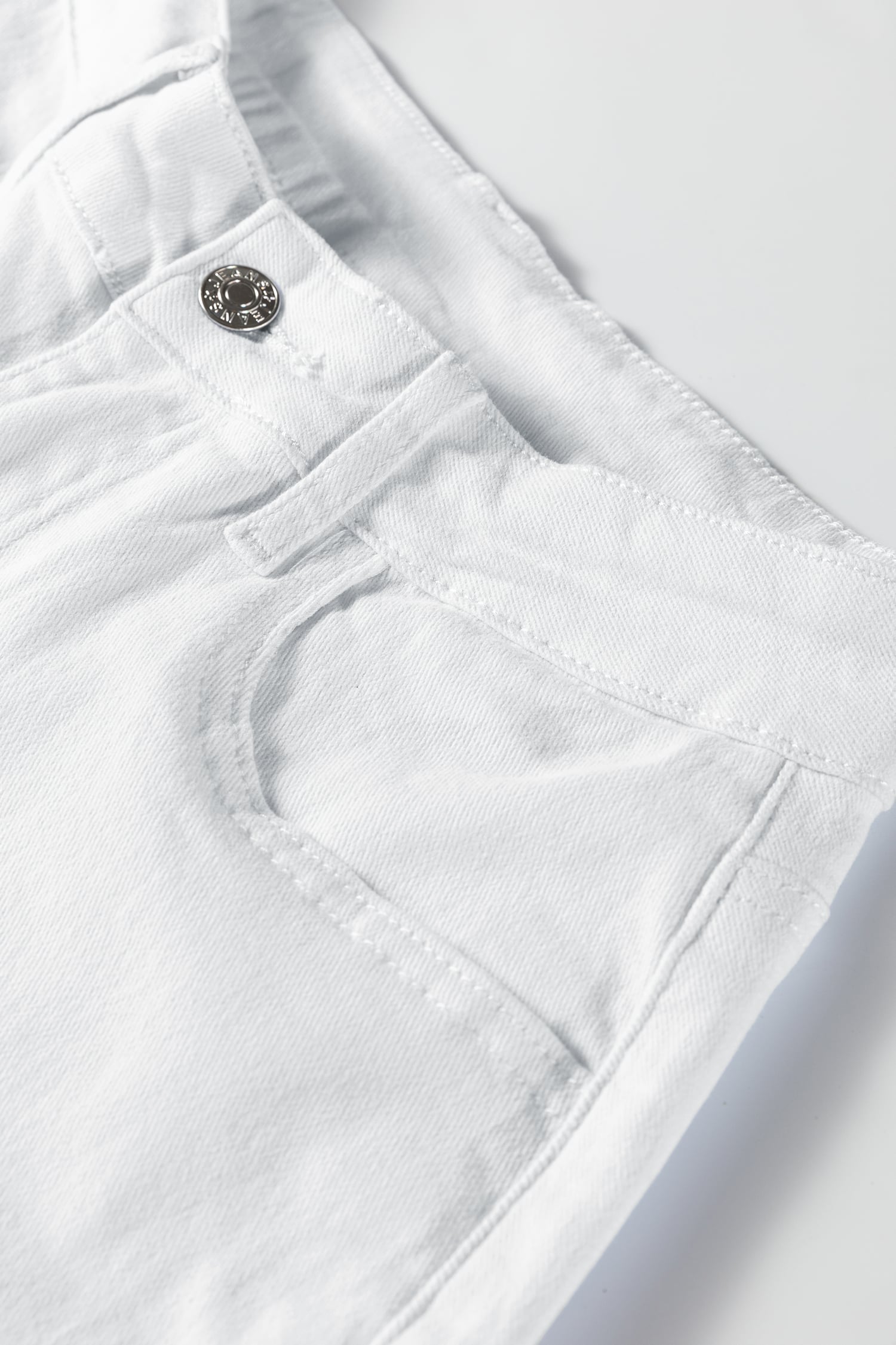 White Bow Knot Side Detail Straight Leg Loose Jeans