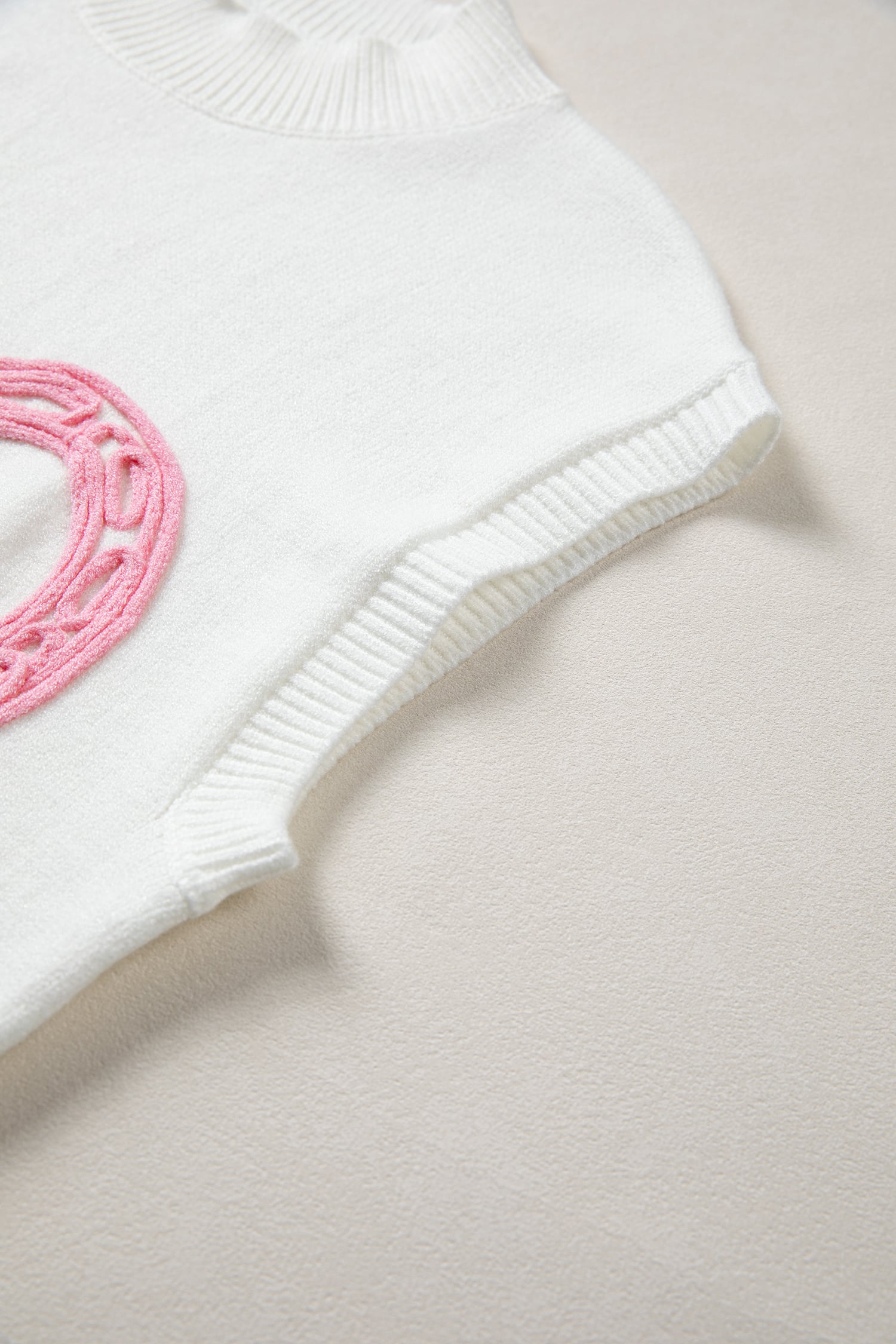 White Corded Horseshoes Ribbed Trim Mock Neck Short Sleeve Sweater