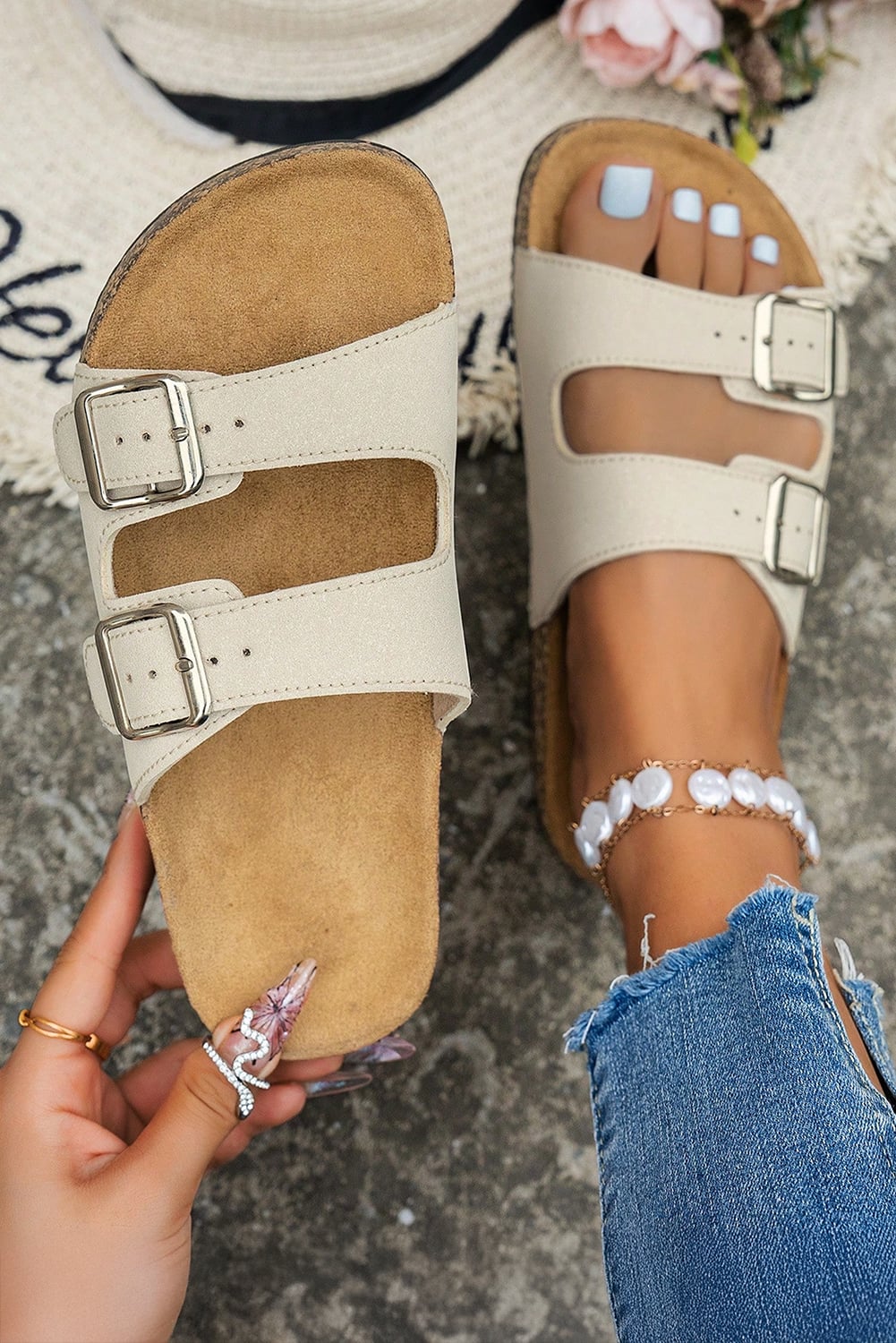 White Cut Out Buckle PU Leather Flat Slippers