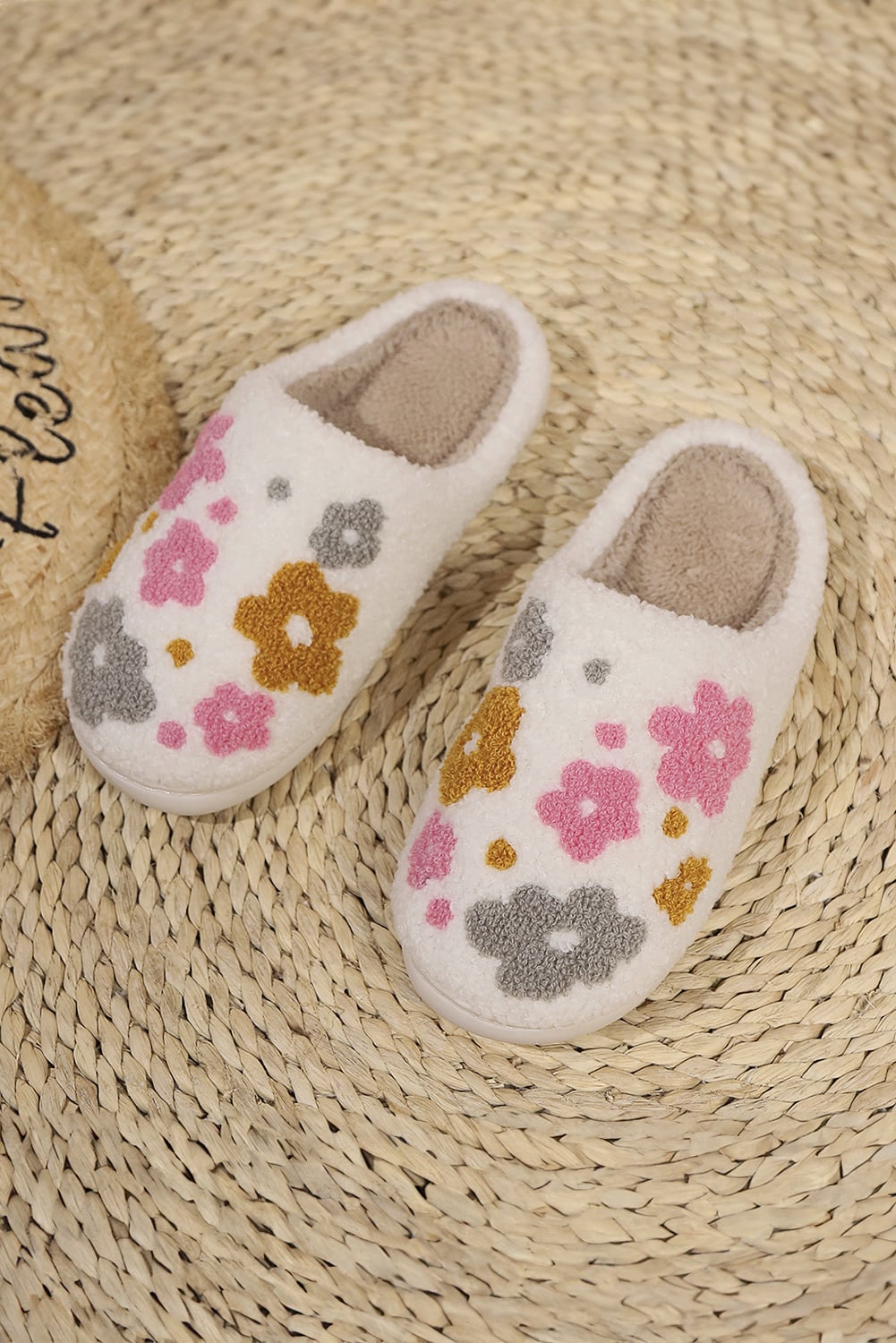 White Fuzzy Flower Pattern Winter House Slippers