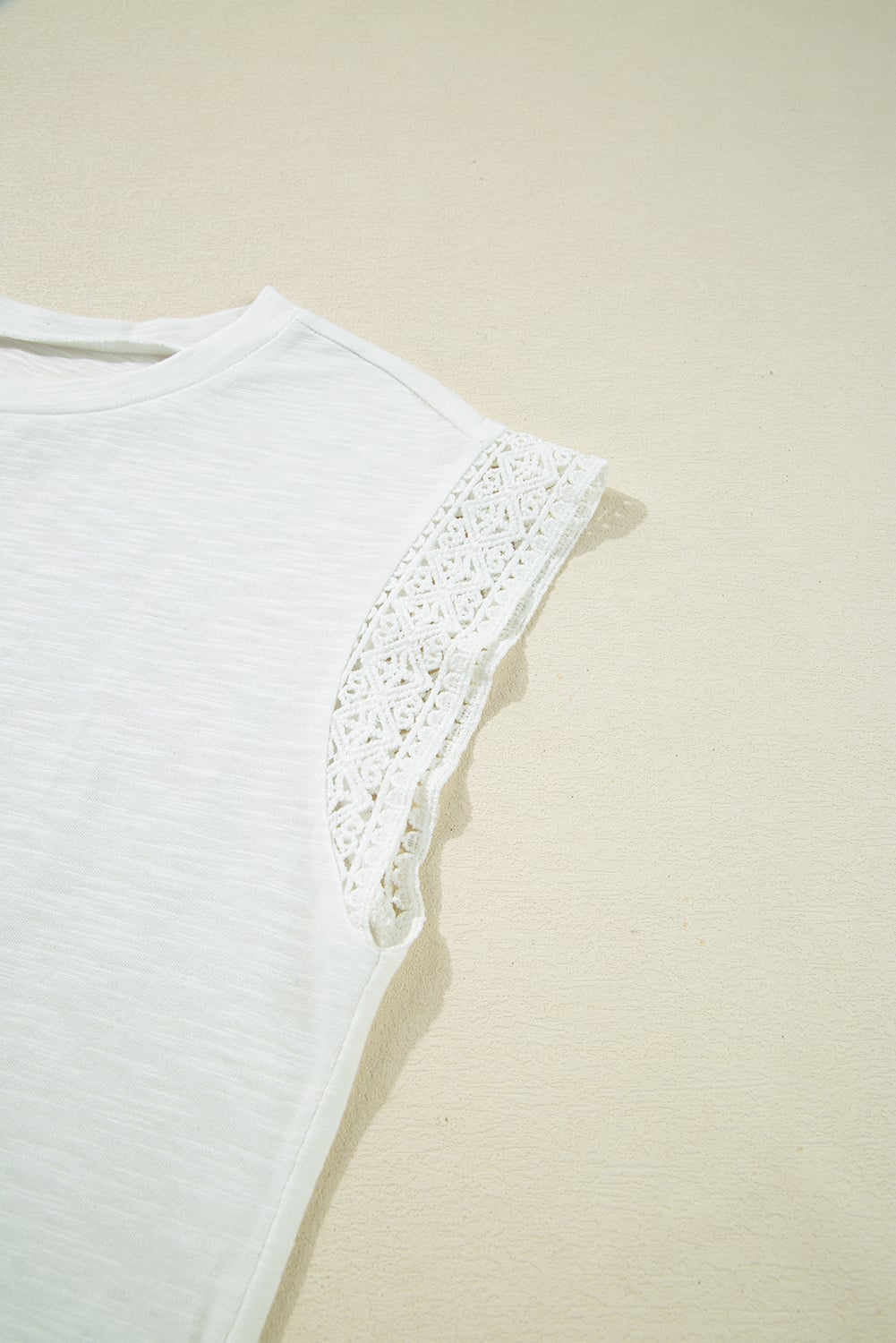 White Lace Patchwork Cap Sleeve Round Neck T Shirt