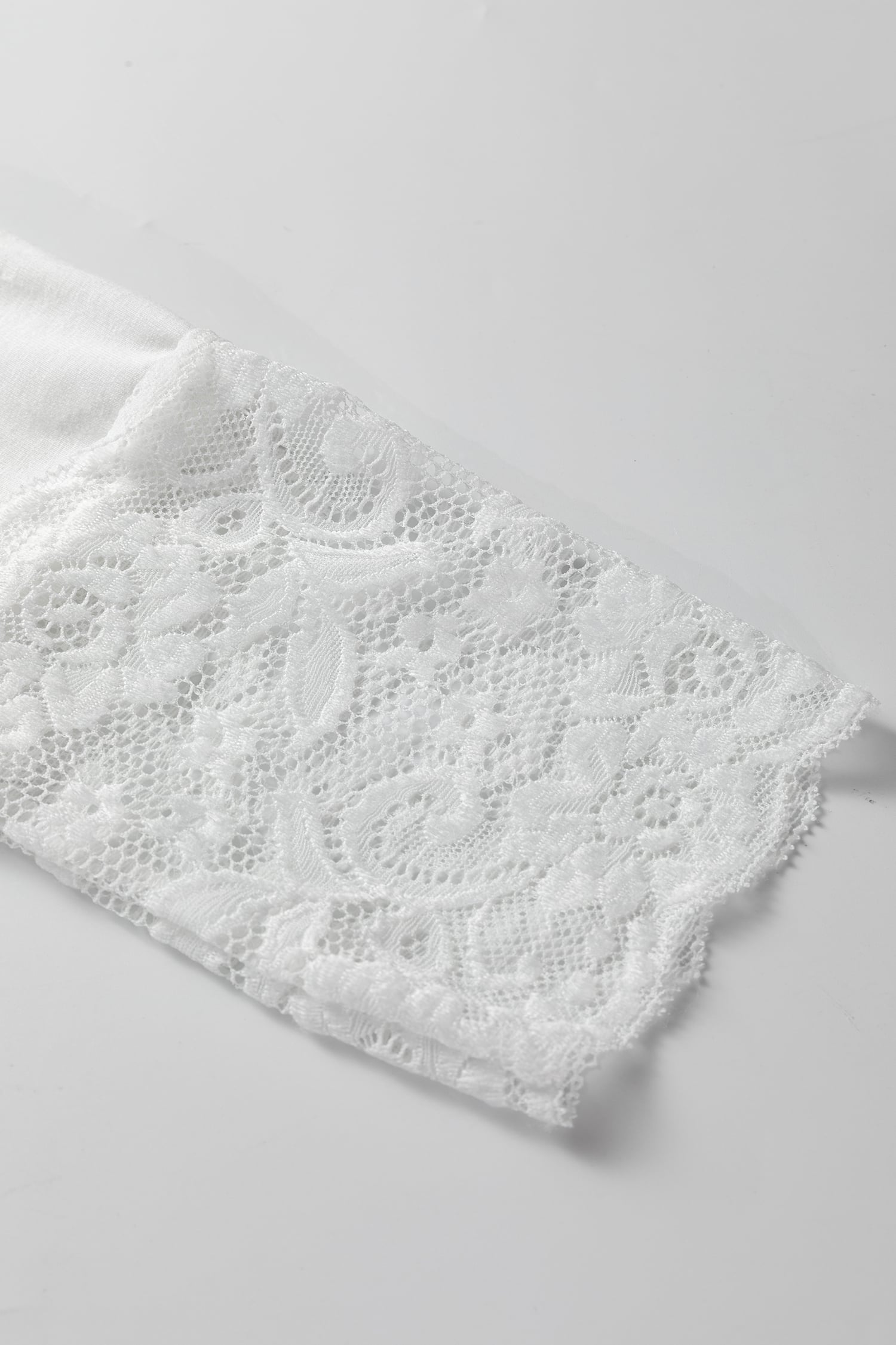 White Lace Trim V Neck Cuffed Long Sleeve Loose Top