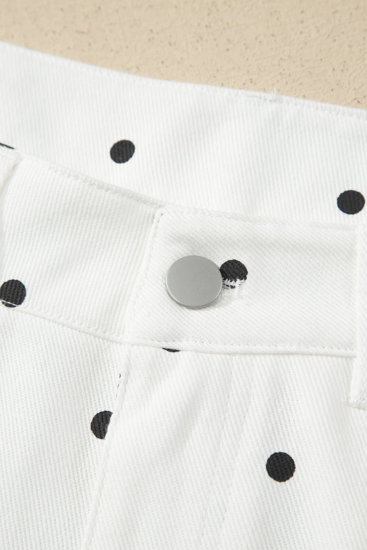 White Polka Dot Print Embroidered Scallop Hem Shorts