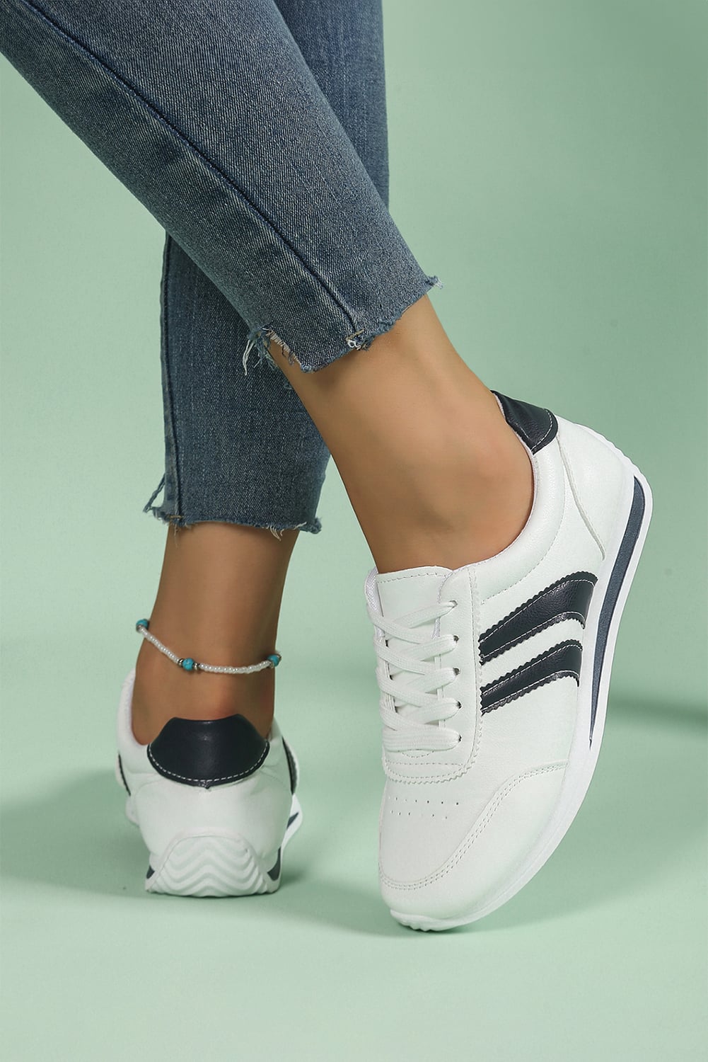 White PU Leather 2-tone Contrast Patchwork Lace-up Flat Shoes