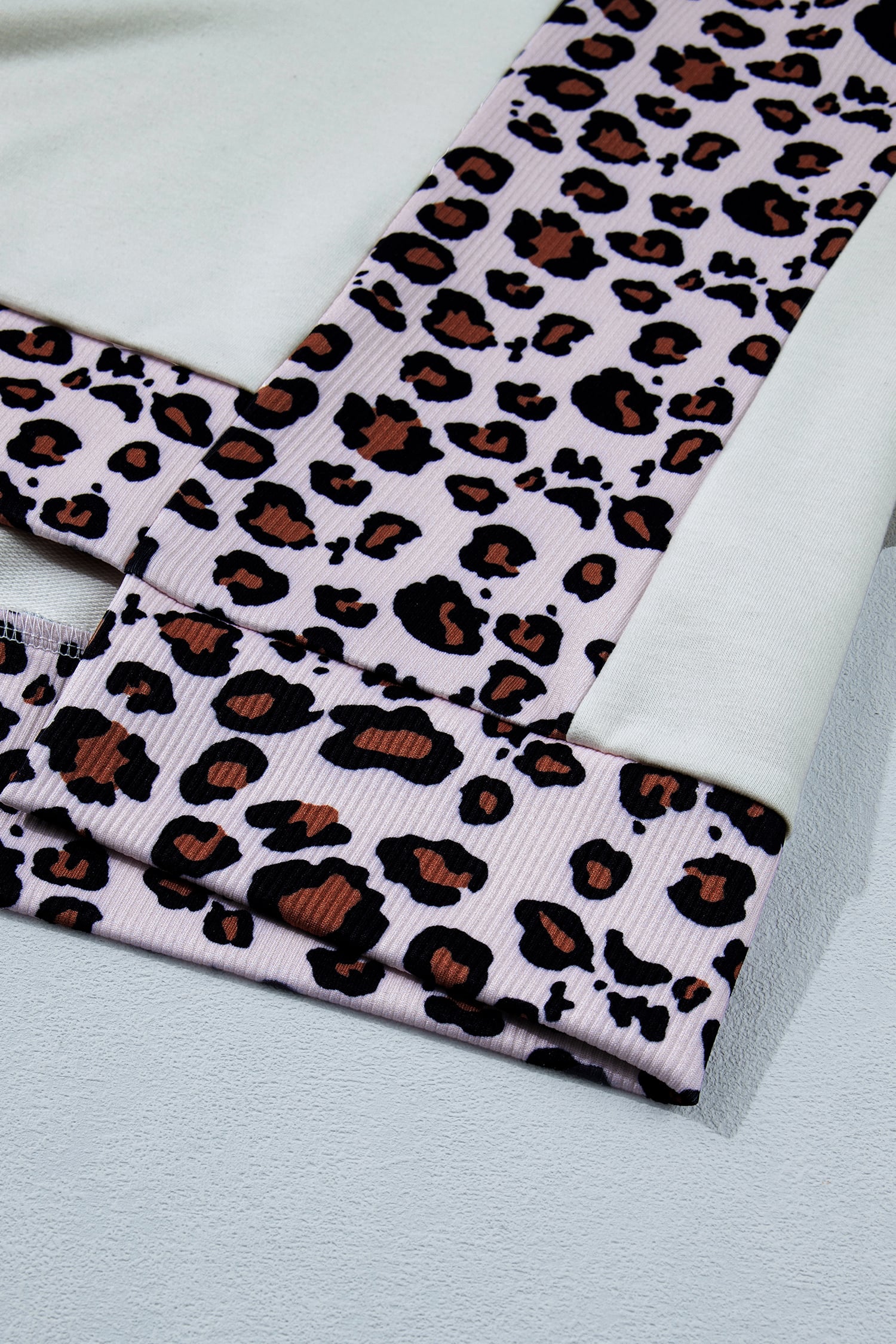 White Ribbed Leopard Patchwork Uneven Hem T Shirt