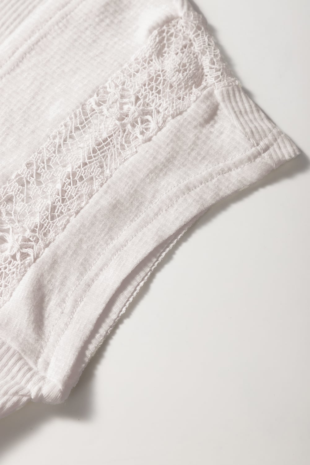 White Ribbed Texture Lace Patchwork Short Sleeve Top