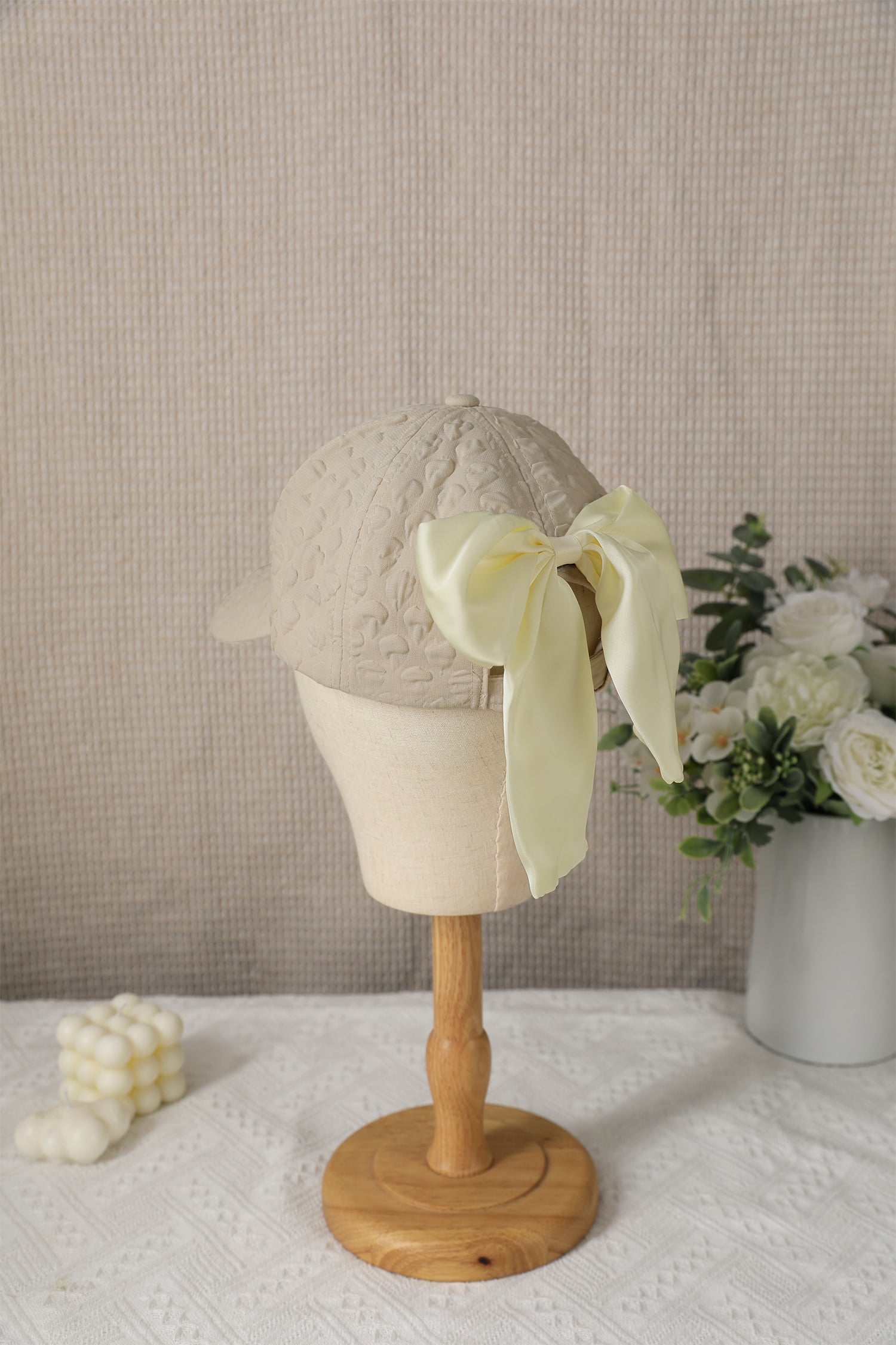 White Ribbon Bow Detail Textured Baseball Cap