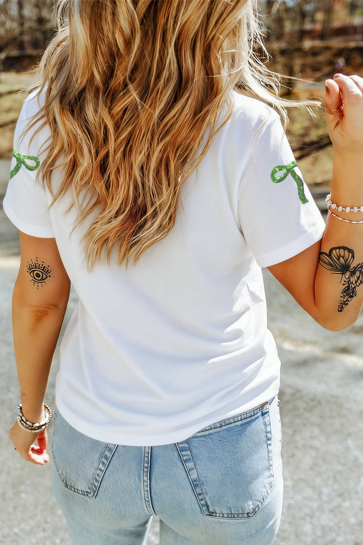 White Sequin Mallard Bow Round Neck Graphic T Shirt