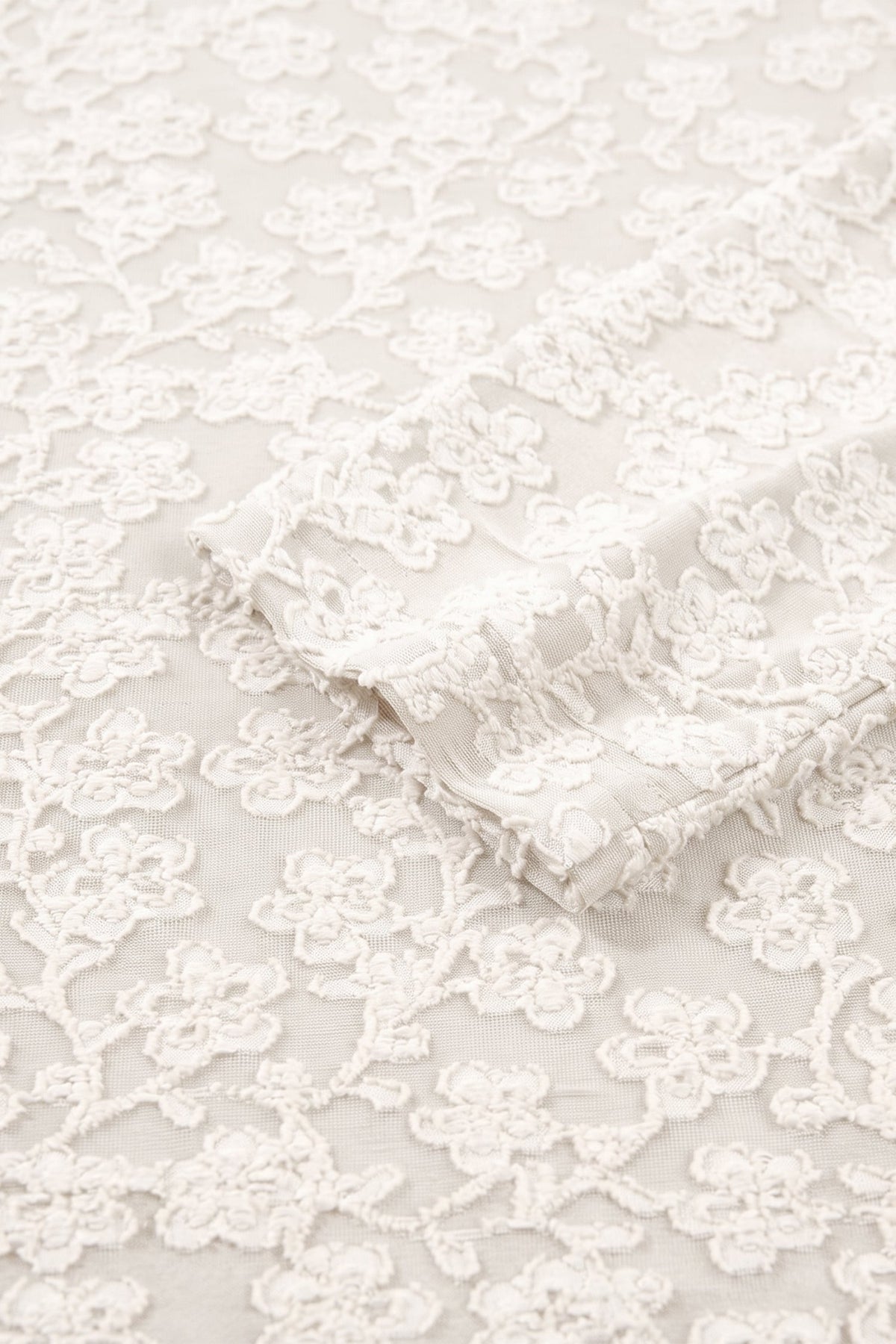 White Solid Color Floral Textured Long Sleeve Top