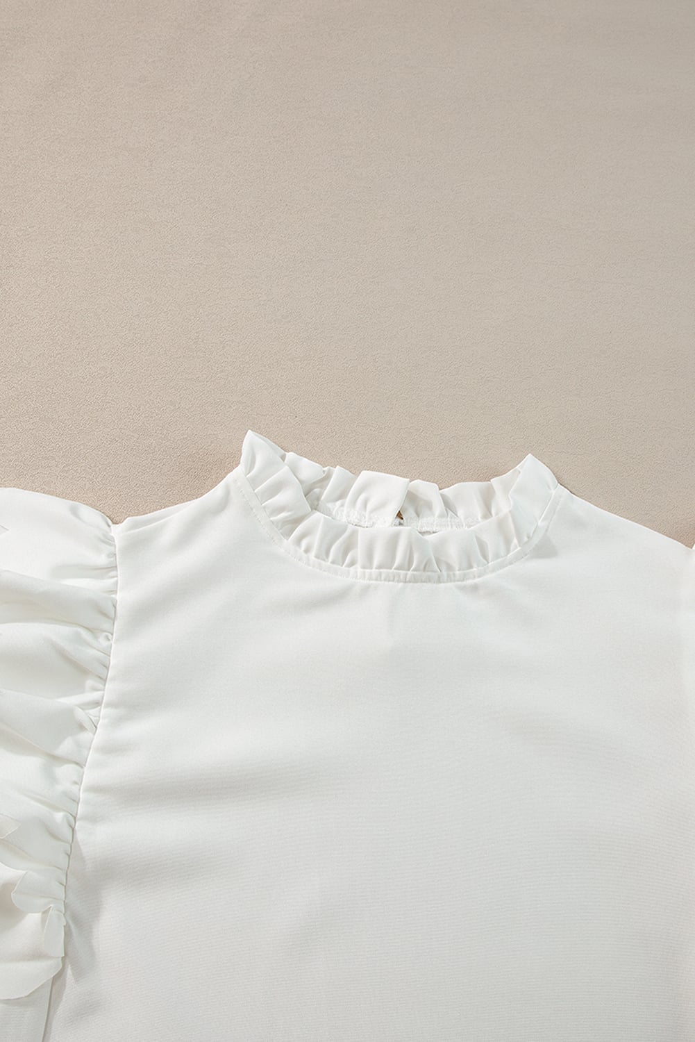 White Solid Color Scalloped Ruffle Sleeve Top